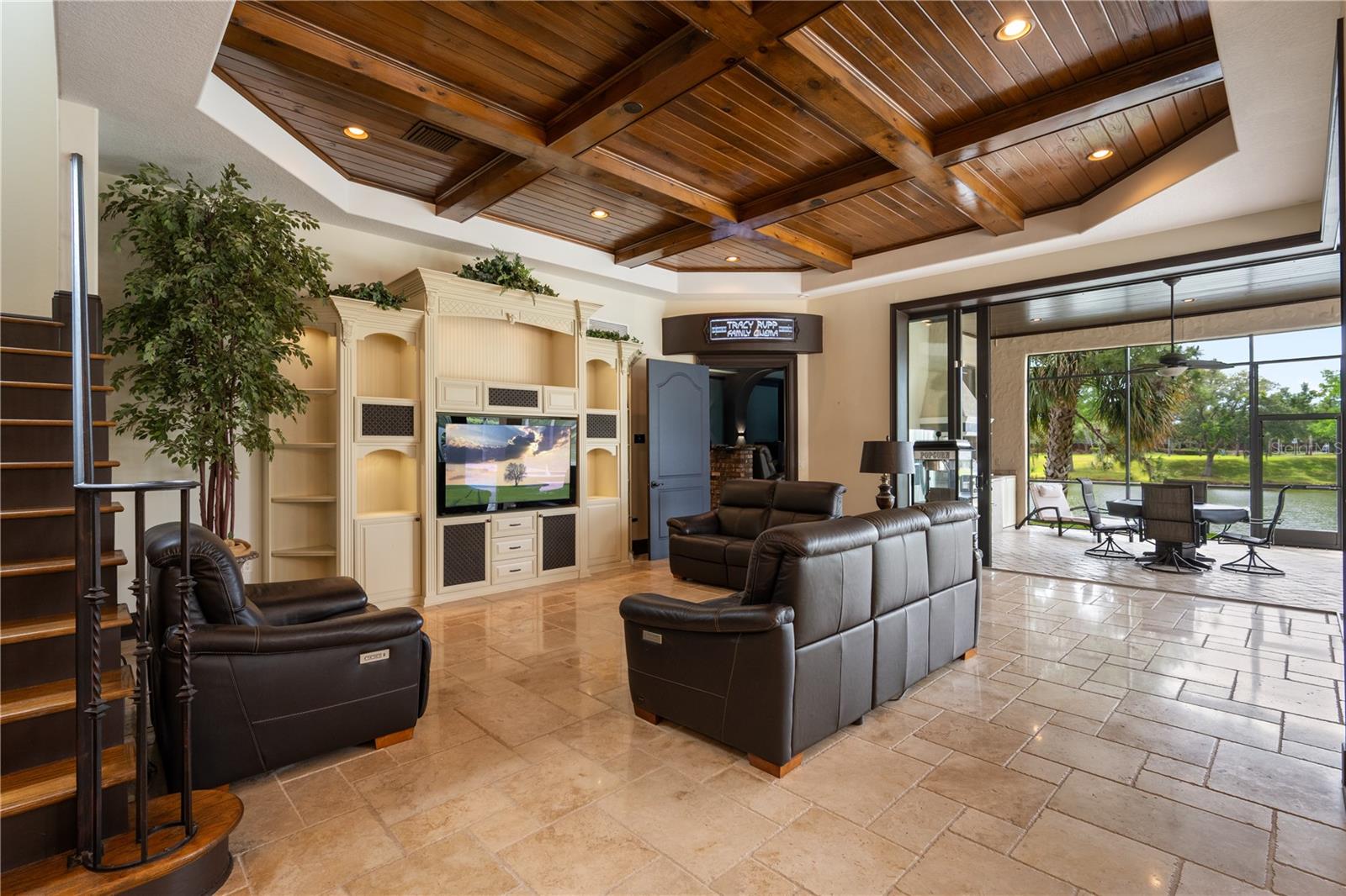 LAKE FOREST SEC 15 - Residential