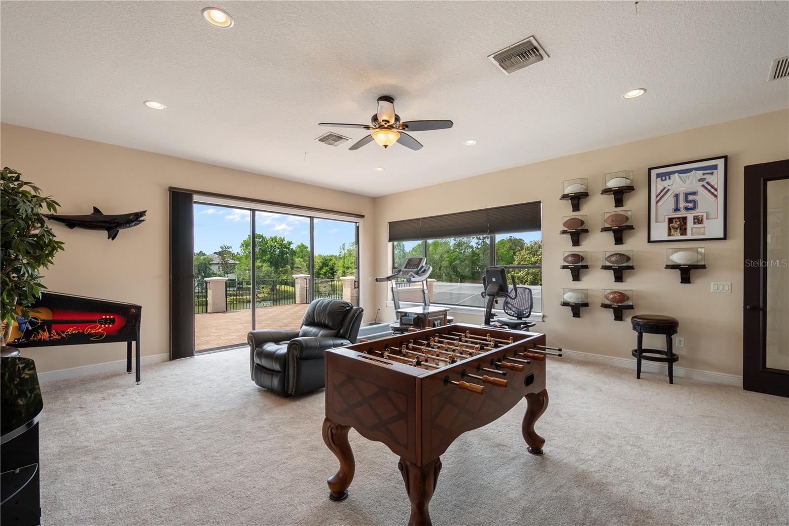 LAKE FOREST SEC 15 - Residential