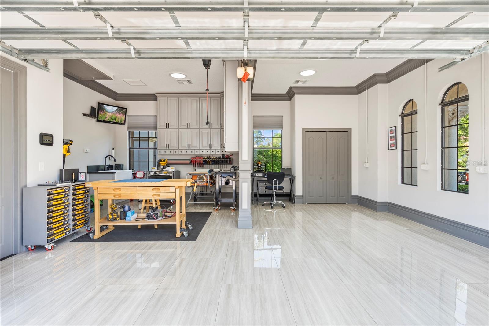 LAKE FOREST SEC 15 - Residential
