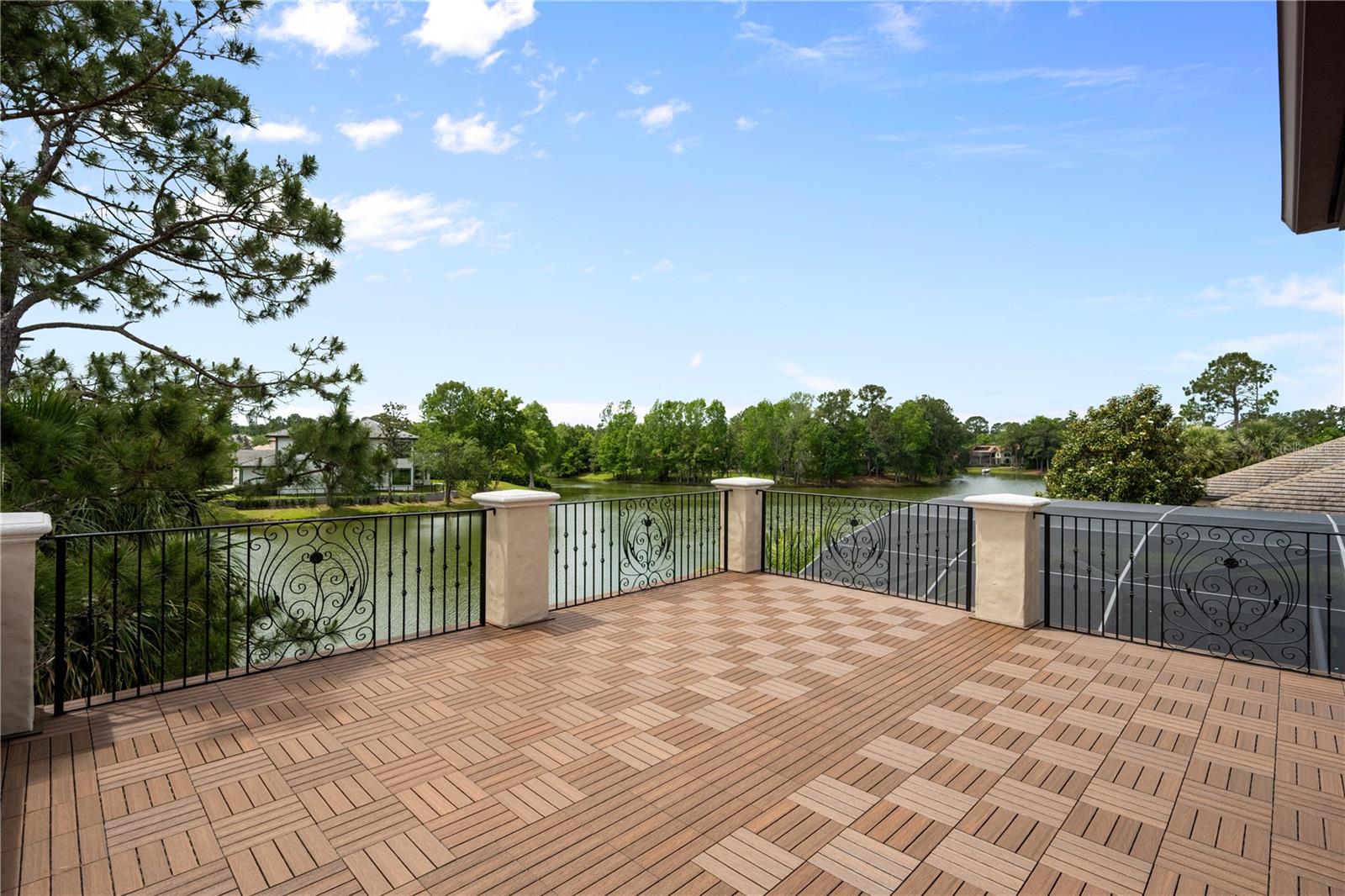 LAKE FOREST SEC 15 - Residential
