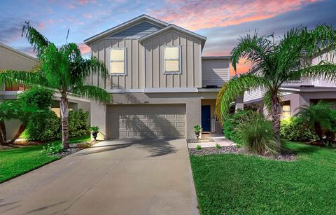 Photo of 12873 Tannencrest Drive, Riverview, FL 33579 (MLS # TB8432155)