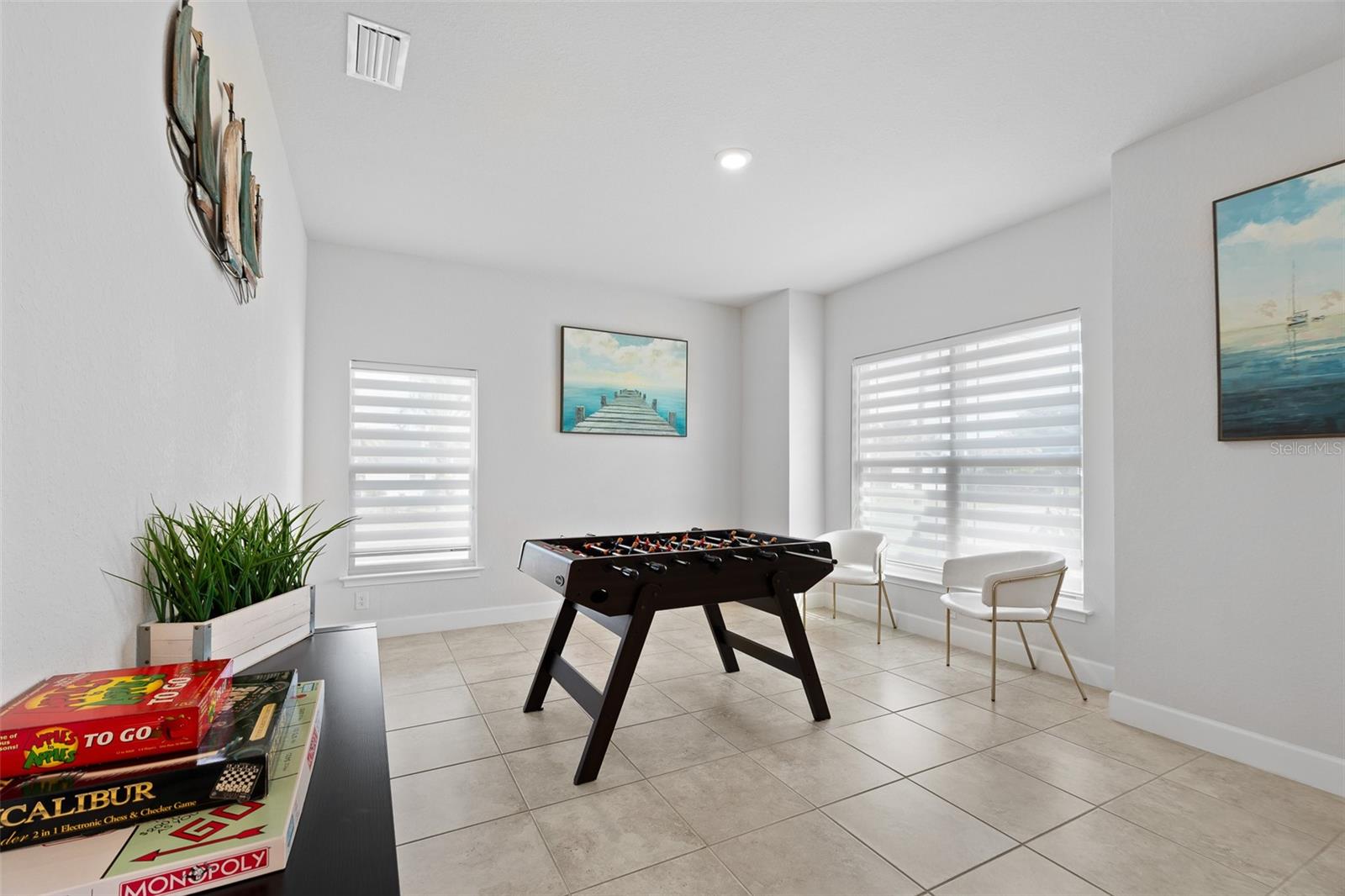 SOUTH VENICE - Residential