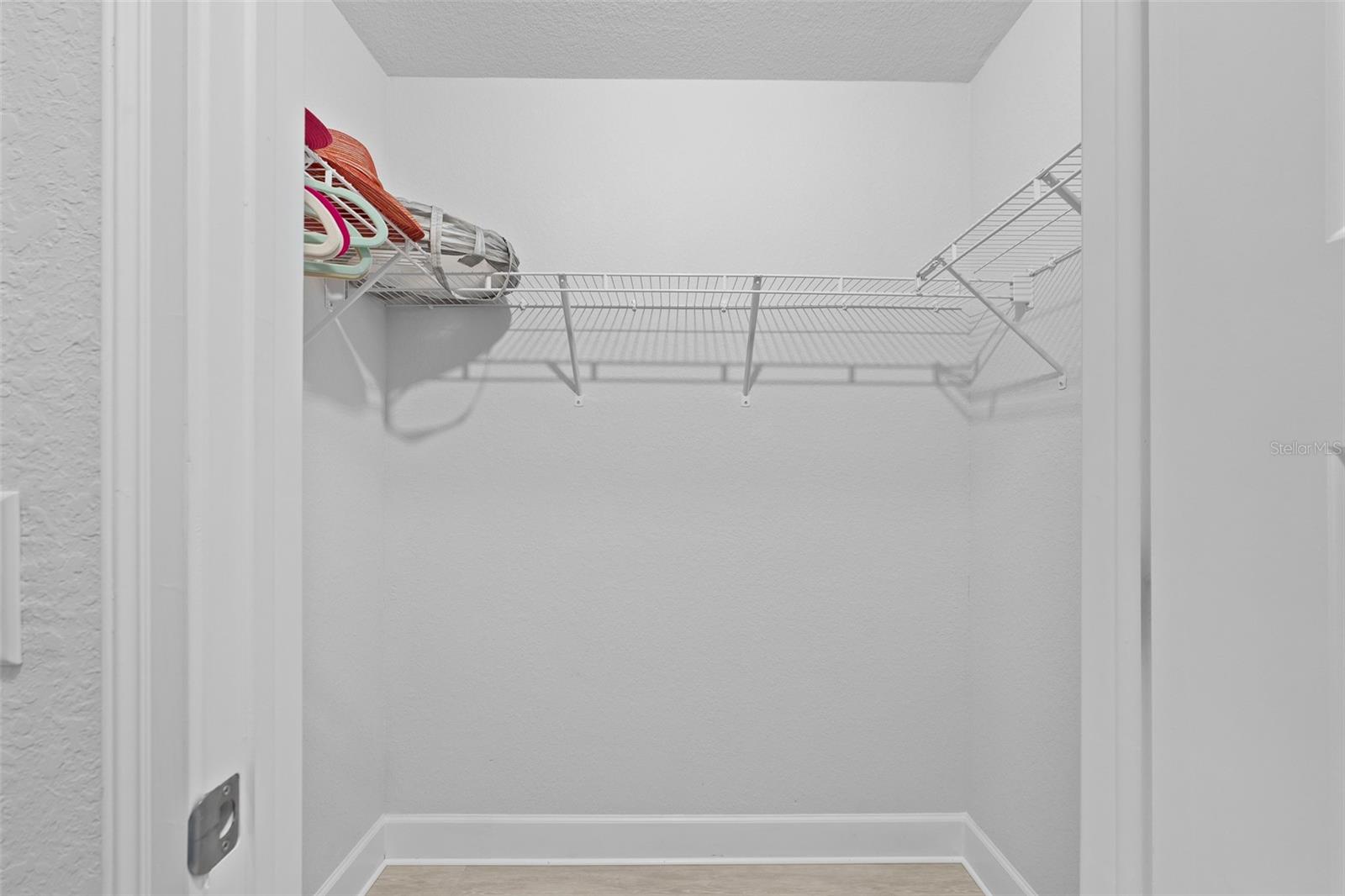 SOUTH VENICE - Residential