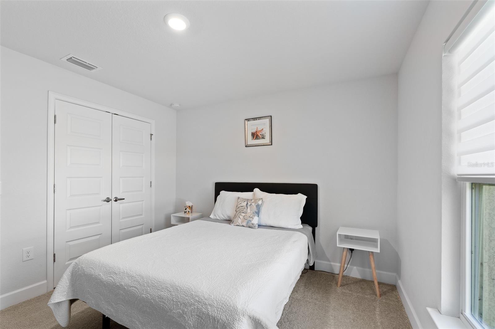 SOUTH VENICE - Residential