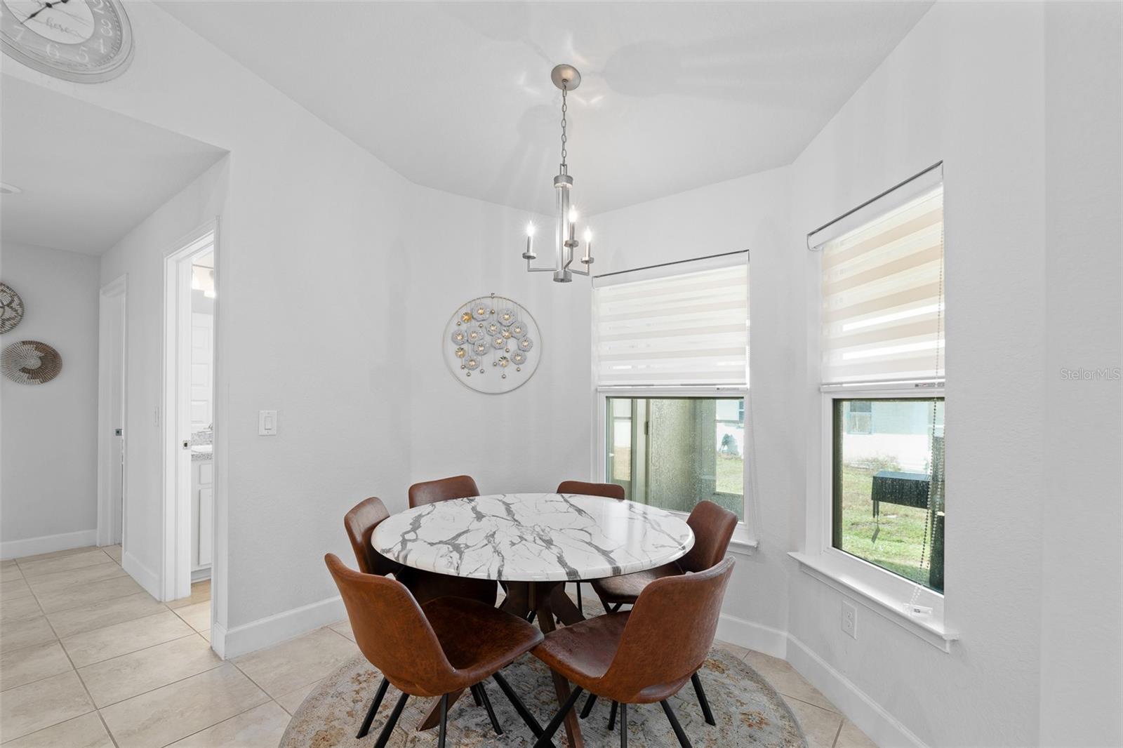 SOUTH VENICE - Residential