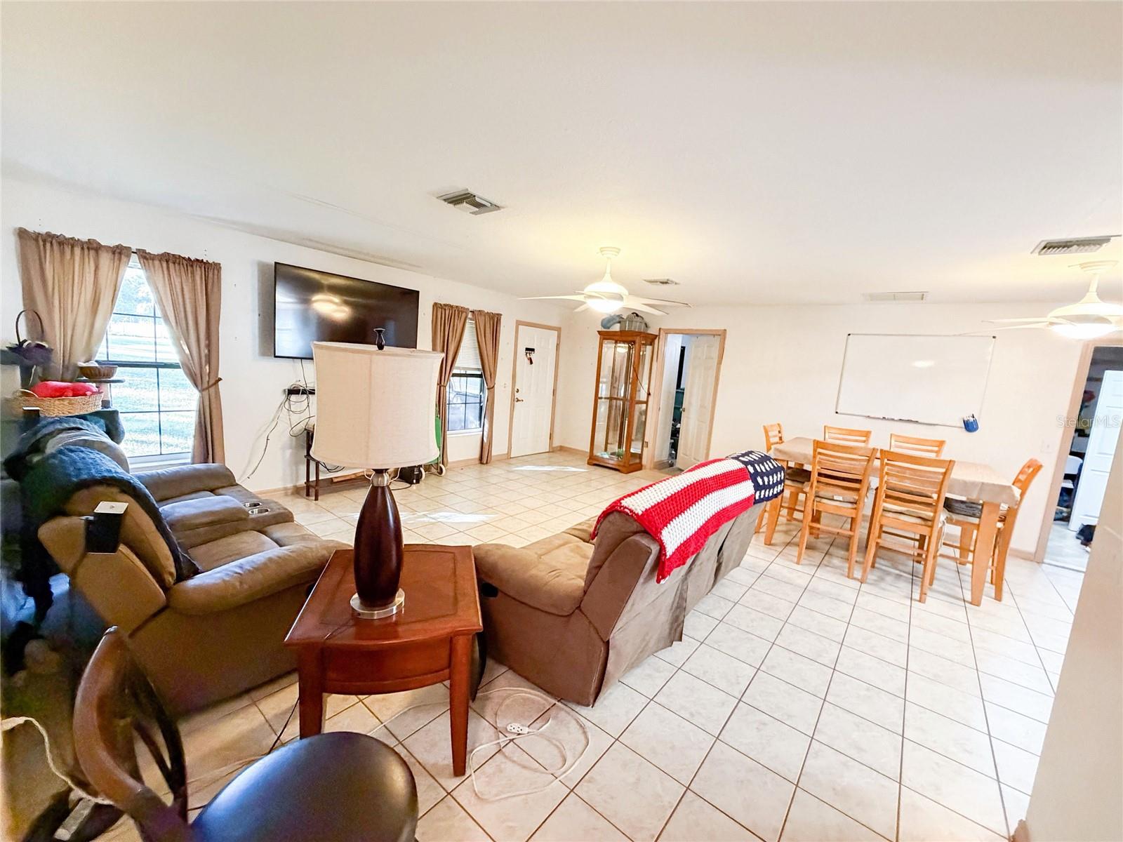 ACERAGE NON-SUBDIVISION - Residential