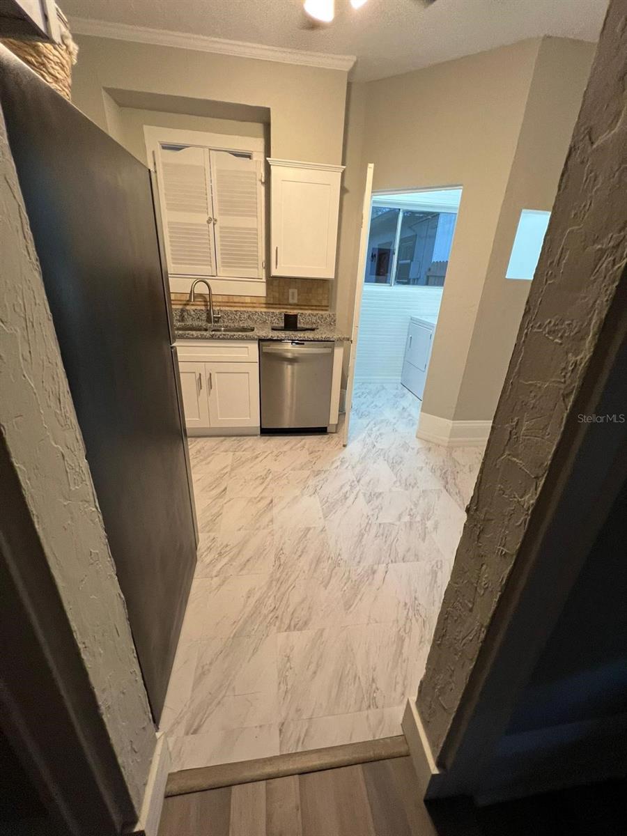 HART W H - Residential Lease