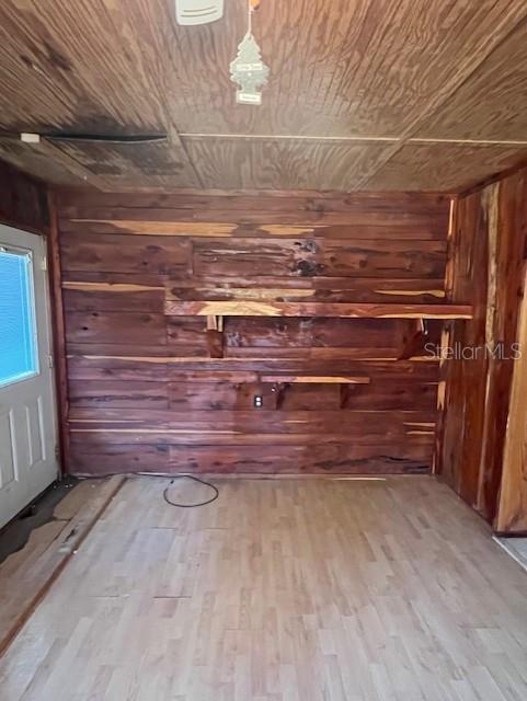 LH TURNER - Residential