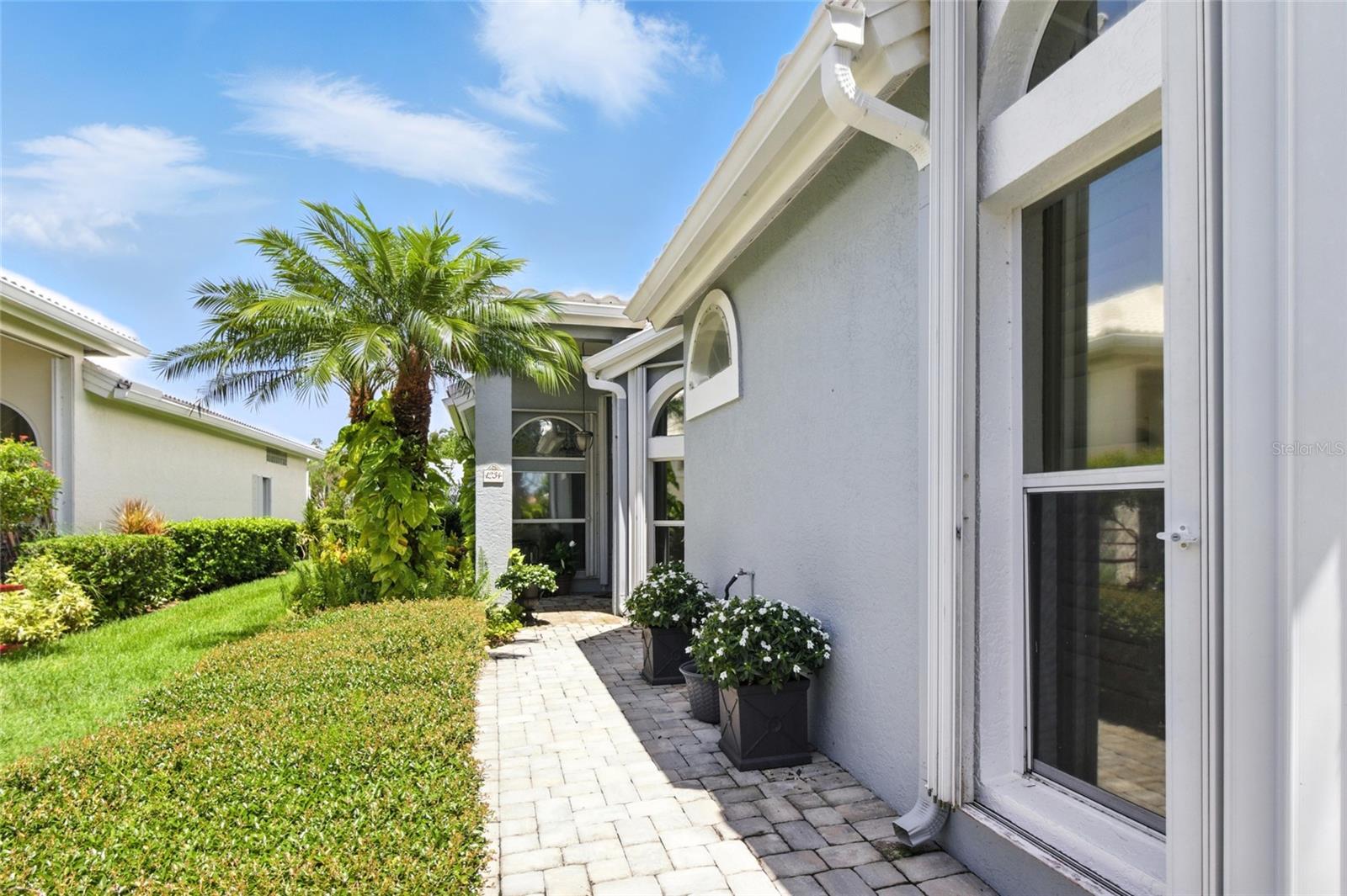 1234 HARBOR TOWN WAY
