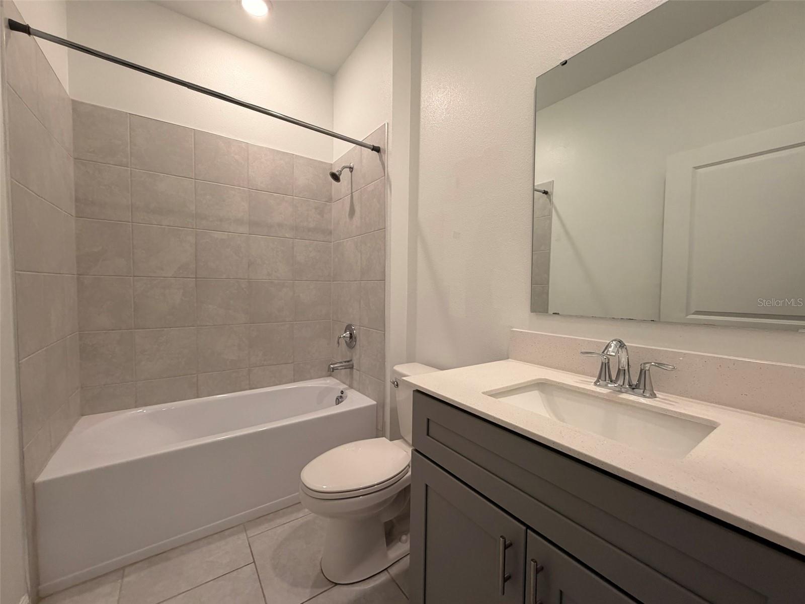 RHETTS RDG - Residential Lease