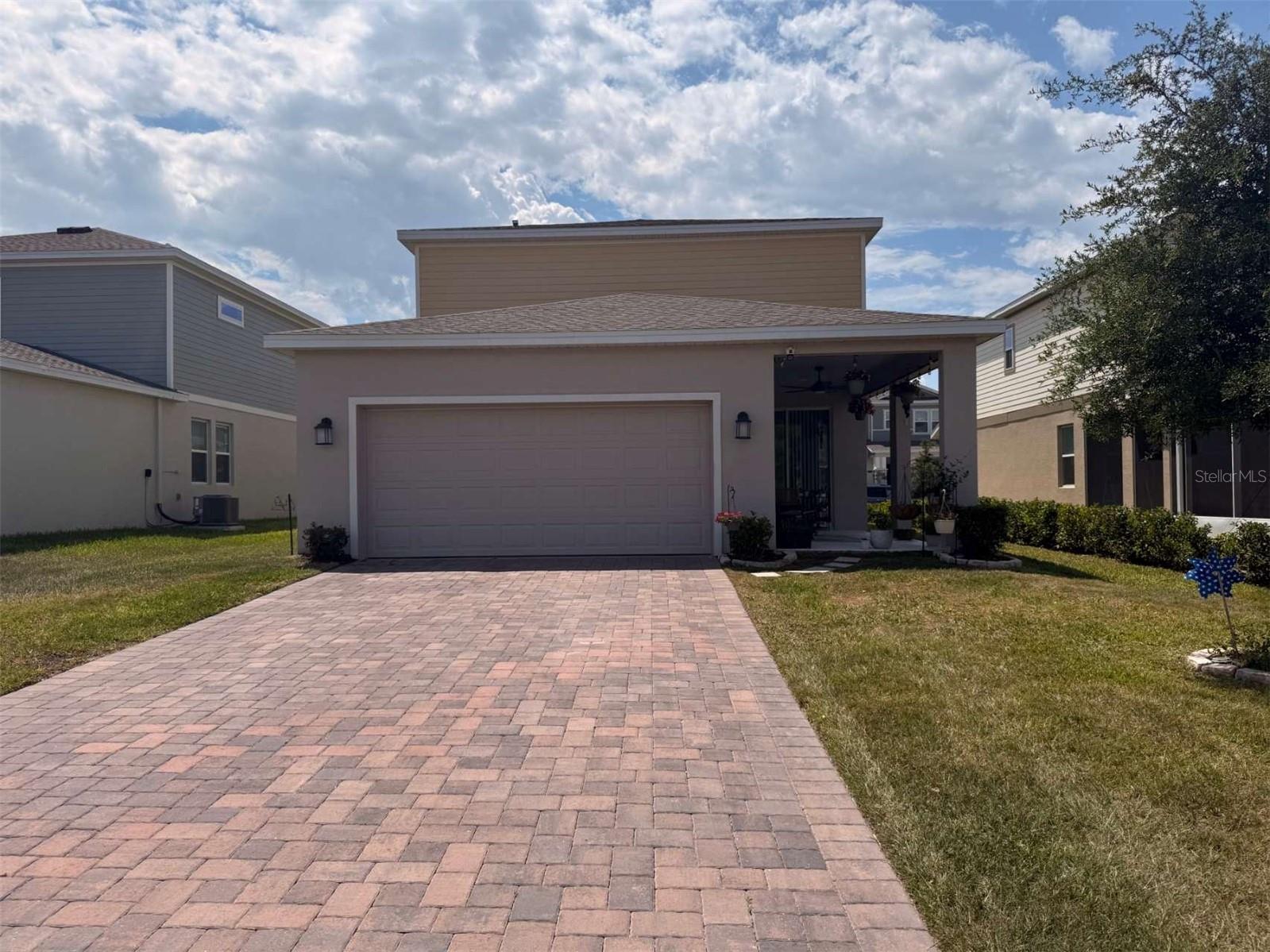 RHETTS RDG - Residential Lease