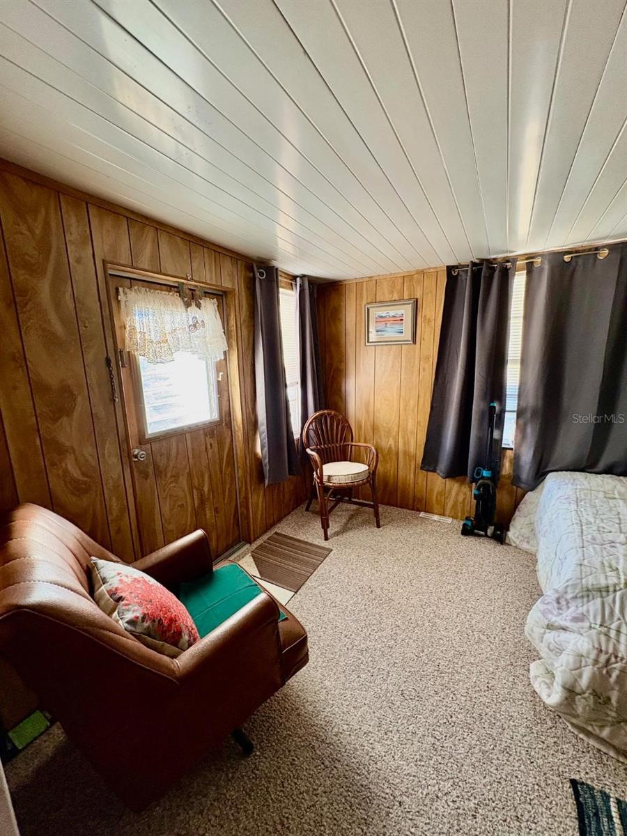 SUNSHINE PARK - Residential