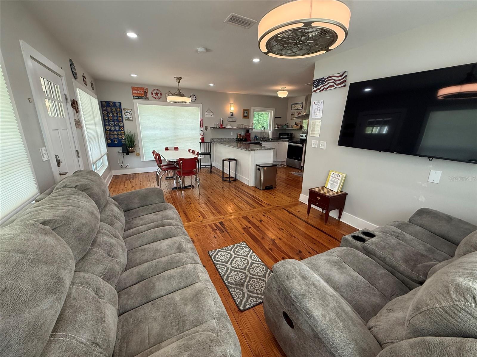 HILLSDALE - Residential