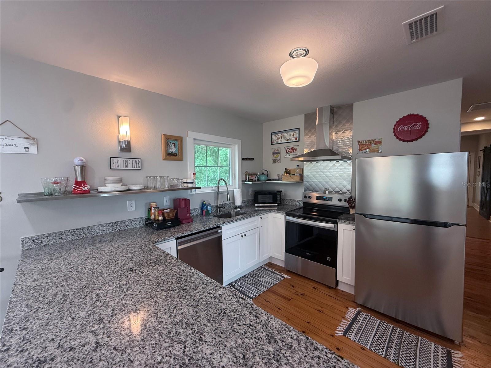 HILLSDALE - Residential