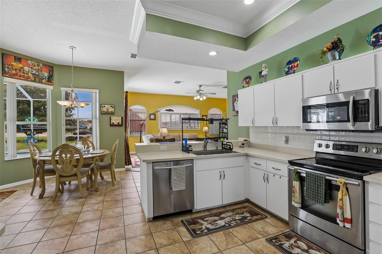 PRISTINE PLACE PH 2 - Residential