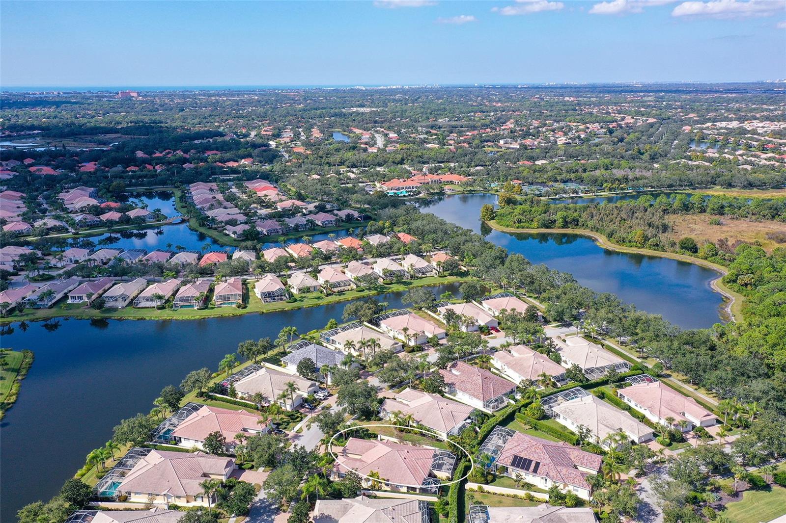 VILLAGEWALK - Residential