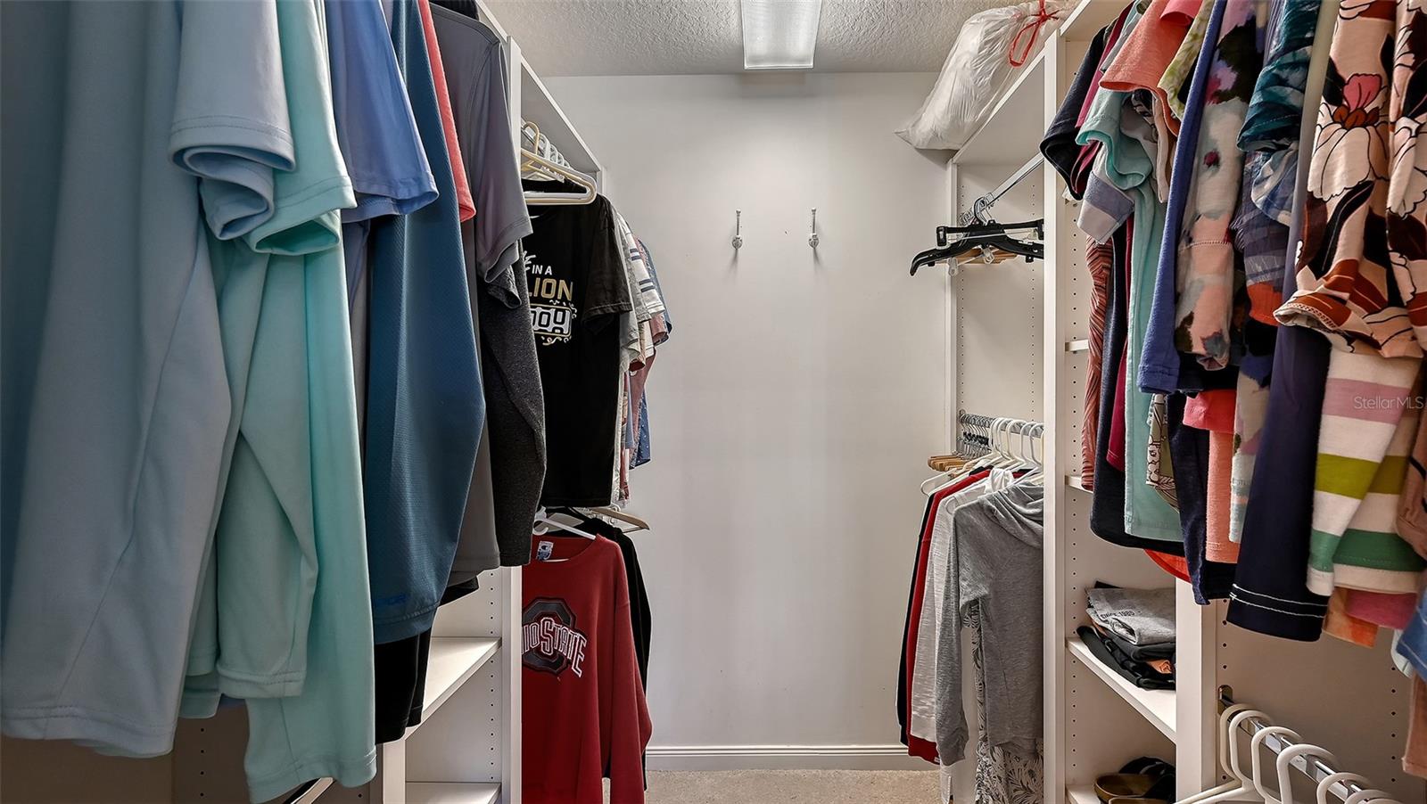 VILLAGEWALK - Residential