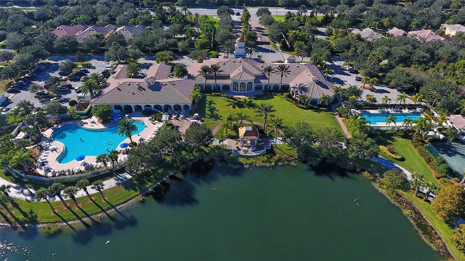 VILLAGEWALK - Residential