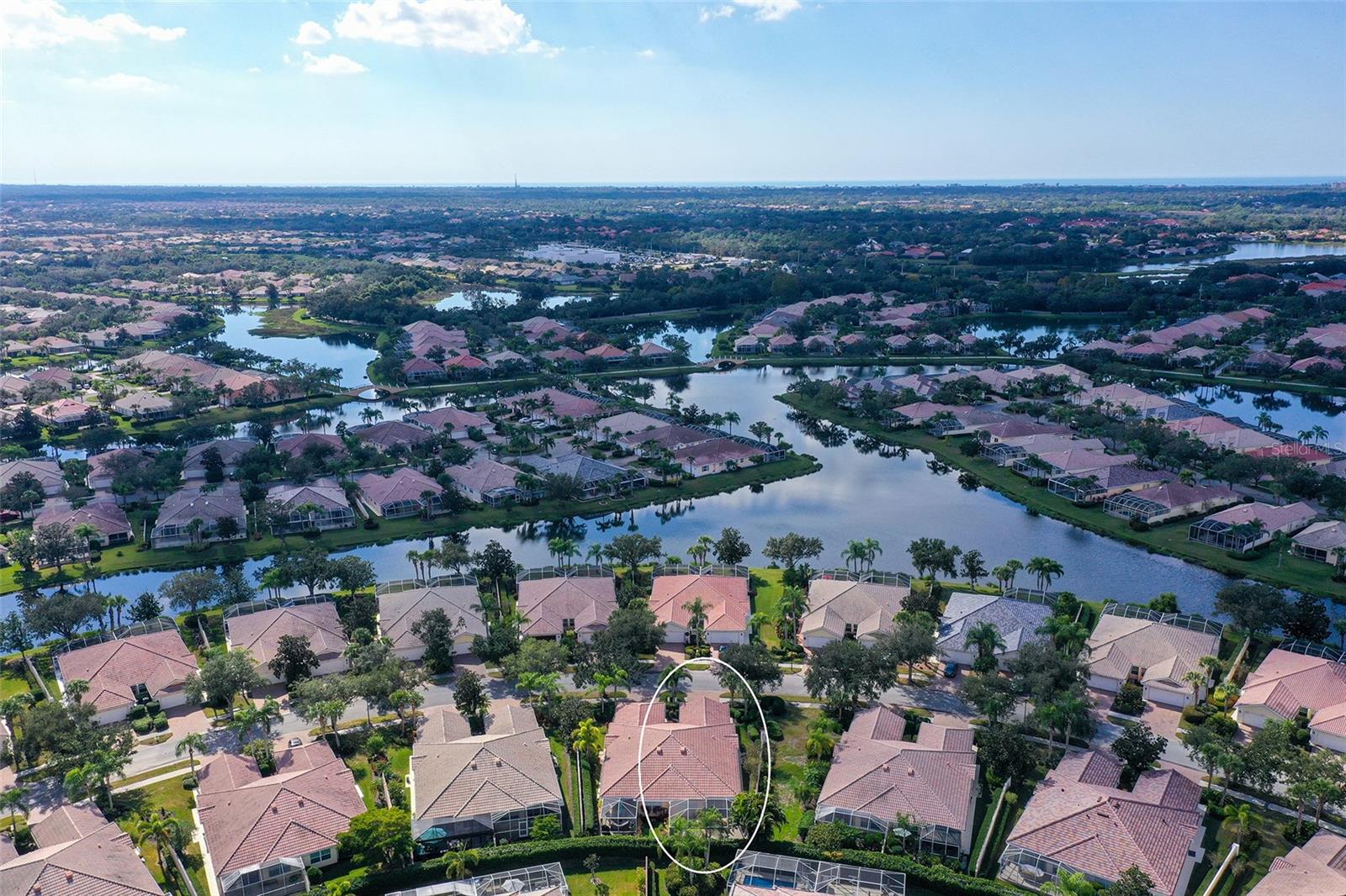 VILLAGEWALK - Residential