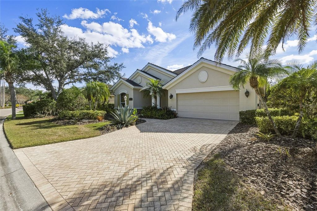 Photo of 6586 Waters Edge Way, Lakewood Ranch, FL 34202 (MLS # A4680537)