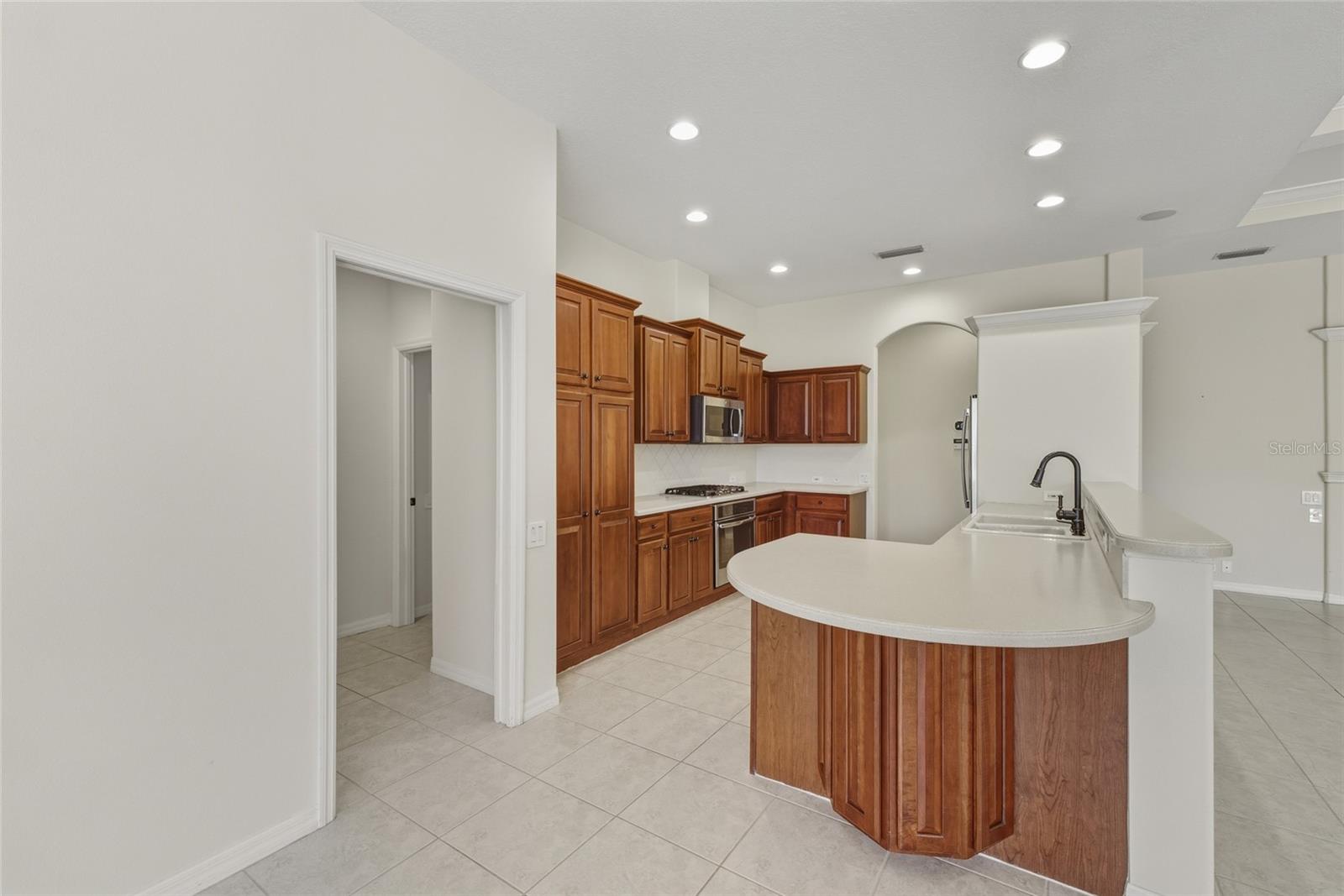 EDGEWATER VILLAGE SUBPHASE A - Residential