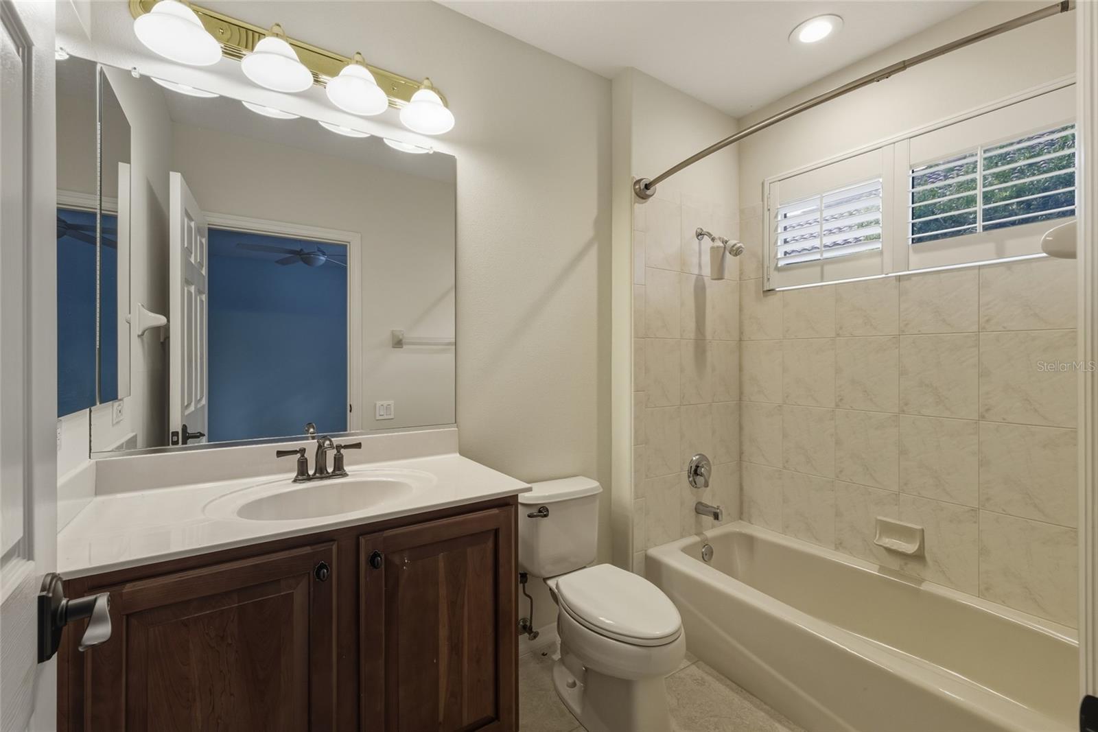 EDGEWATER VILLAGE SUBPHASE A - Residential