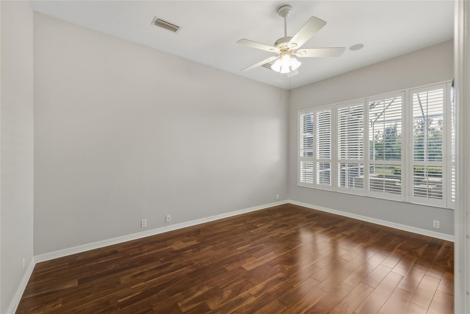 EDGEWATER VILLAGE SUBPHASE A - Residential