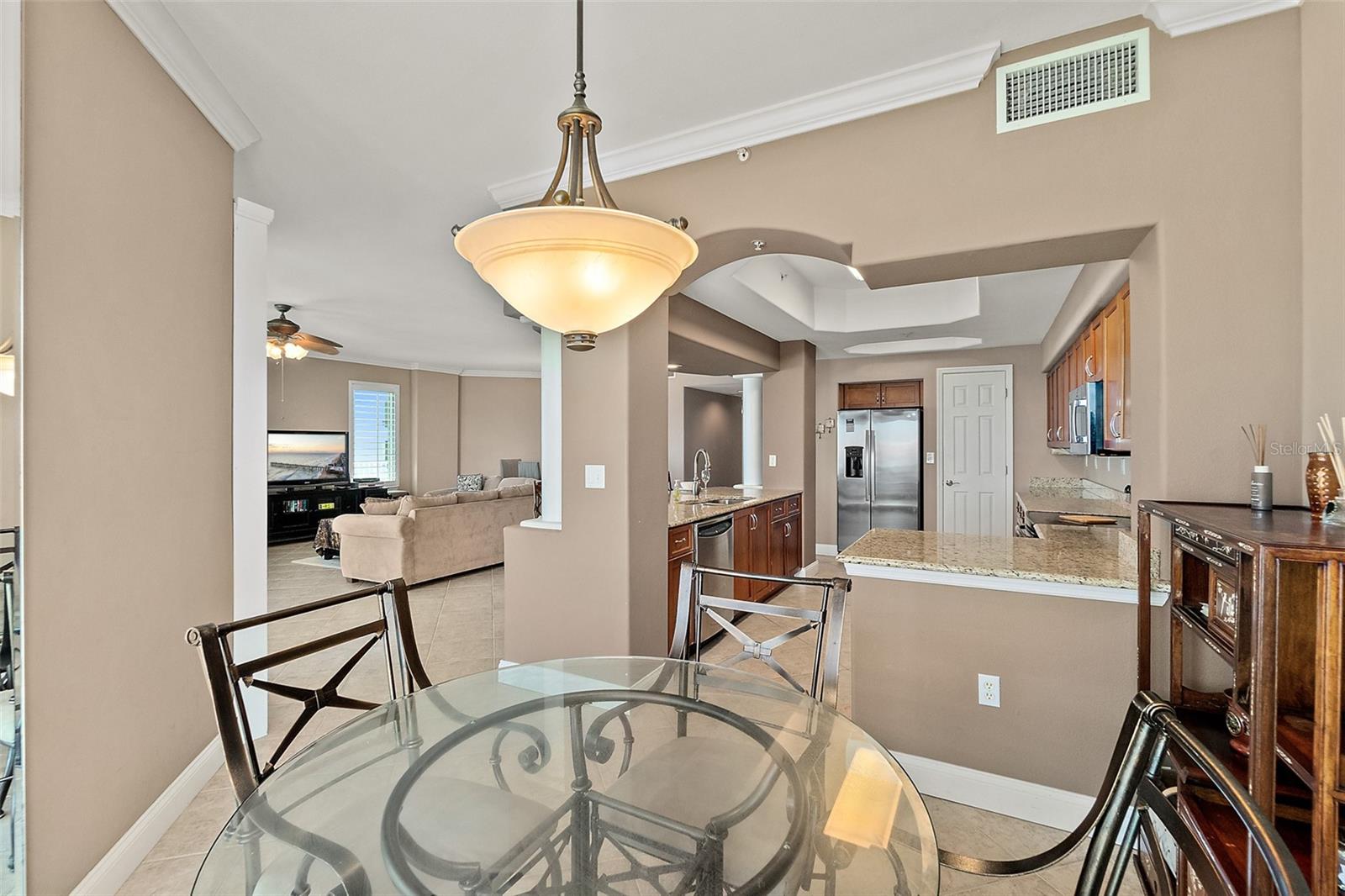 SALIDA DEL SOL CONDO - Residential