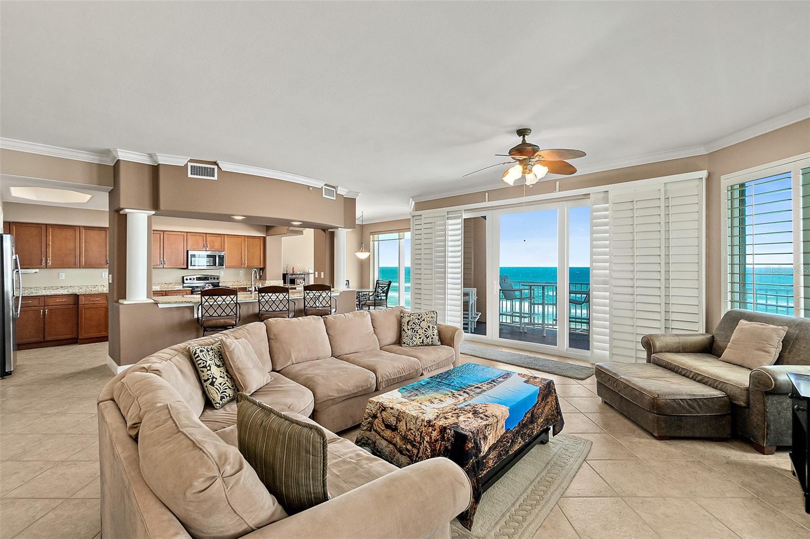 SALIDA DEL SOL CONDO - Residential