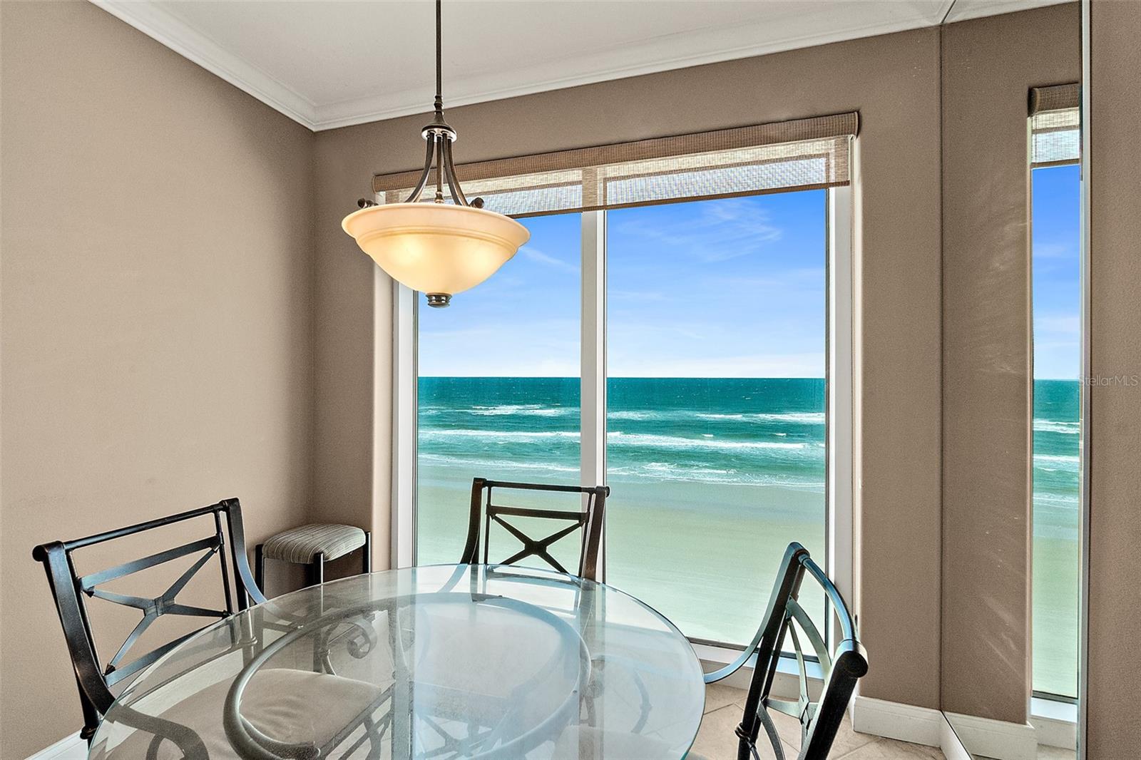 SALIDA DEL SOL CONDO - Residential