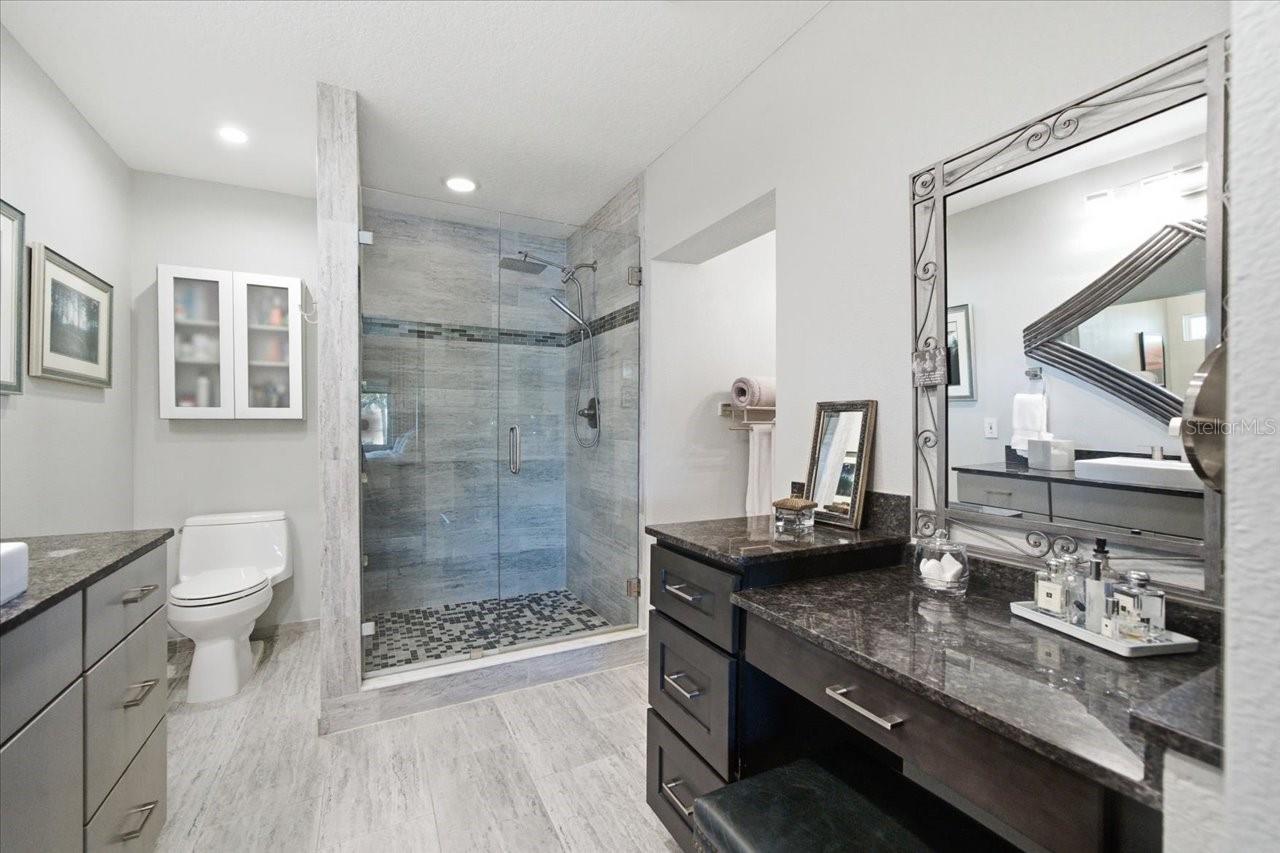 CARROLLWOOD SUB UNIT 1 - Residential