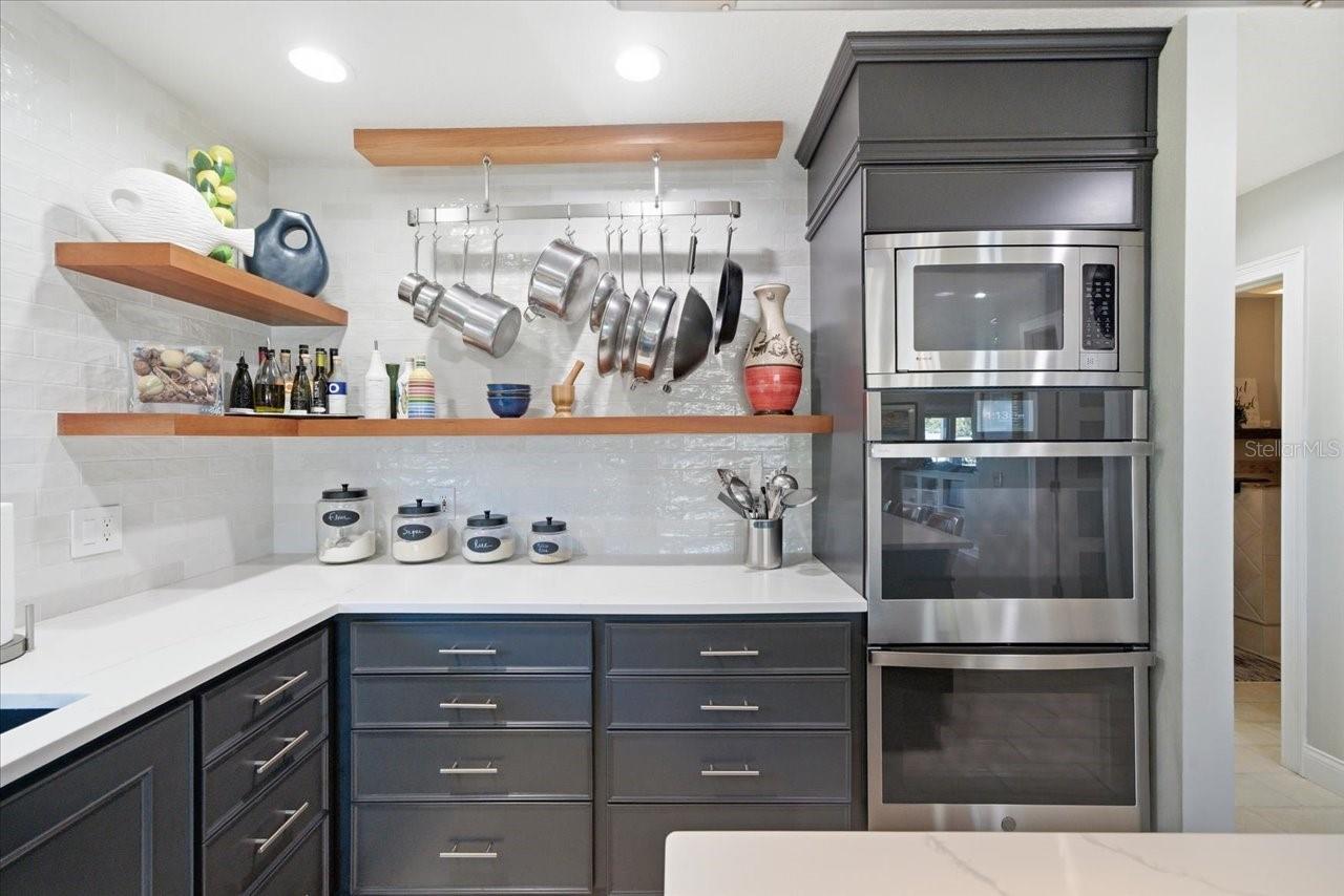 CARROLLWOOD SUB UNIT 1 - Residential