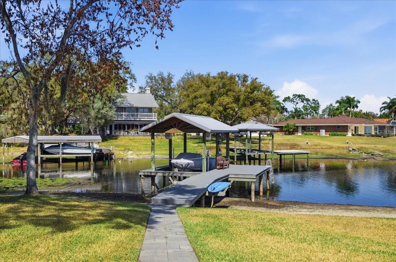 CARROLLWOOD SUB UNIT 1 - Residential