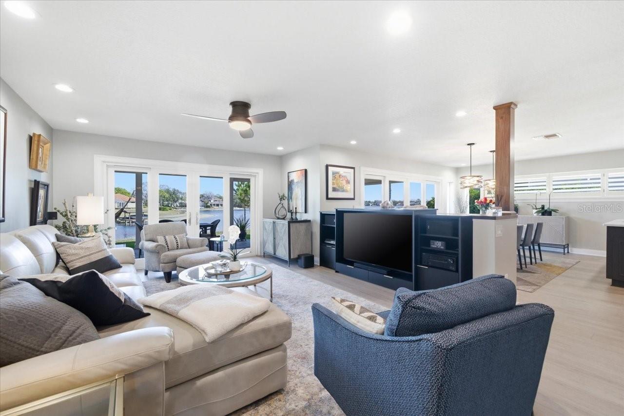 CARROLLWOOD SUB UNIT 1 - Residential