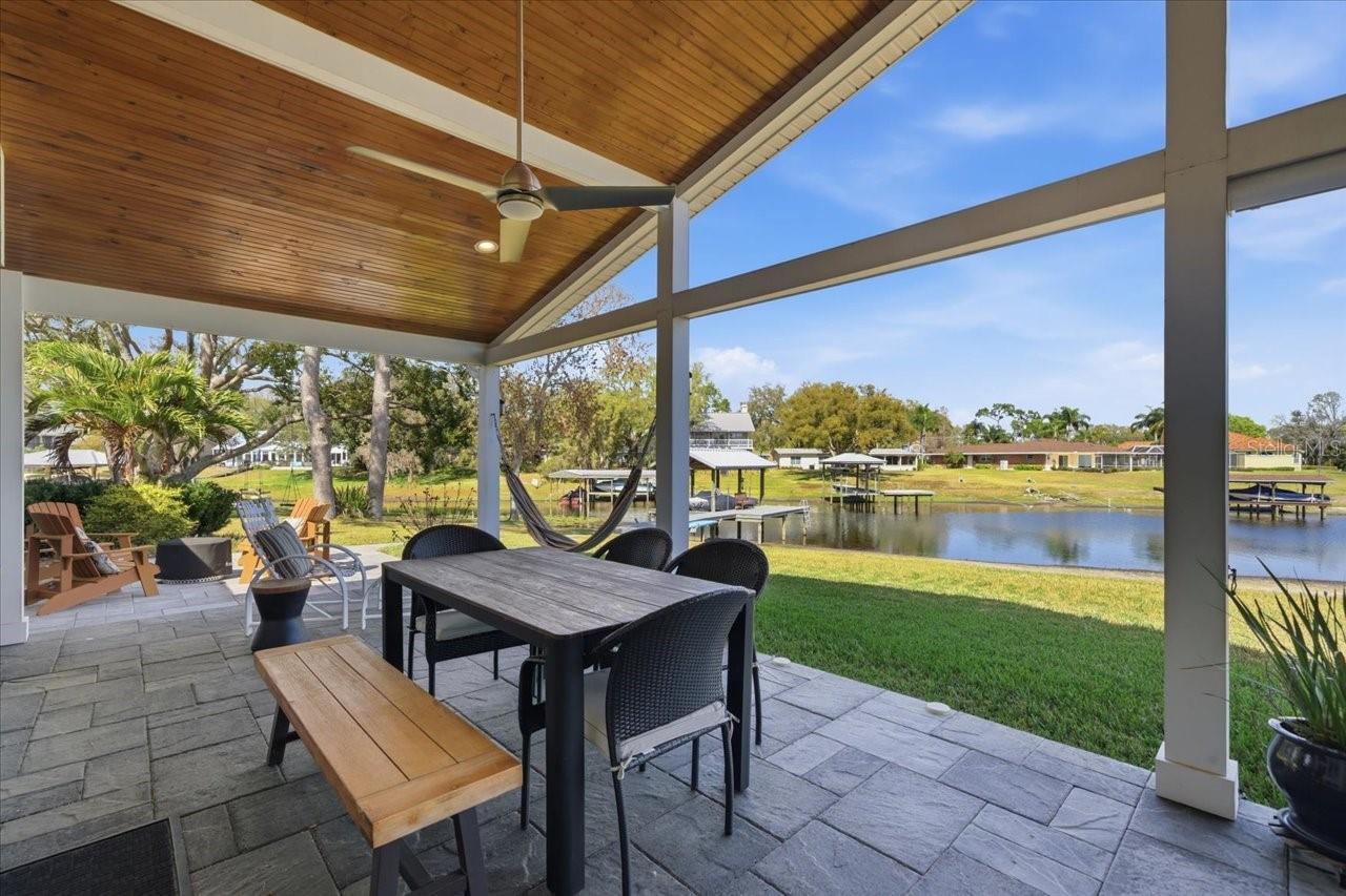 CARROLLWOOD SUB UNIT 1 - Residential