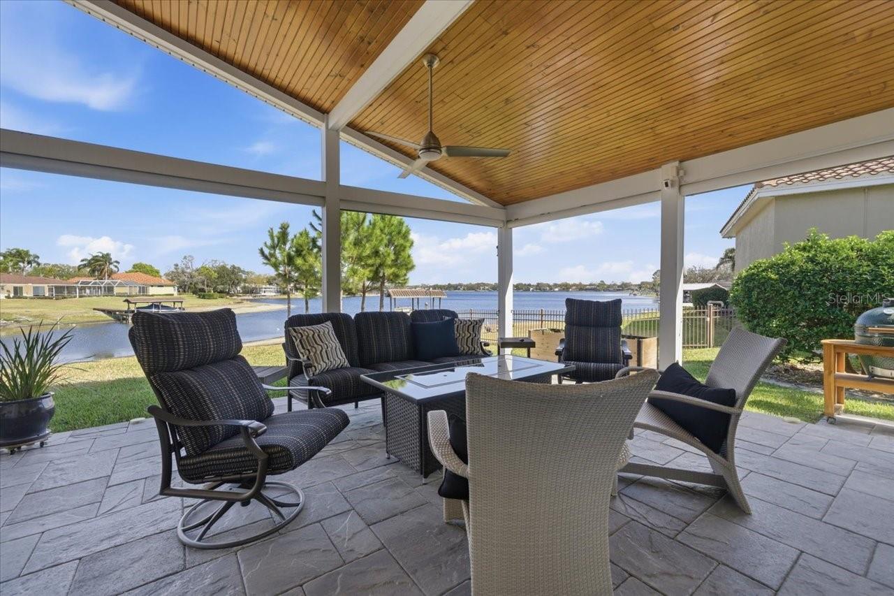 CARROLLWOOD SUB UNIT 1 - Residential