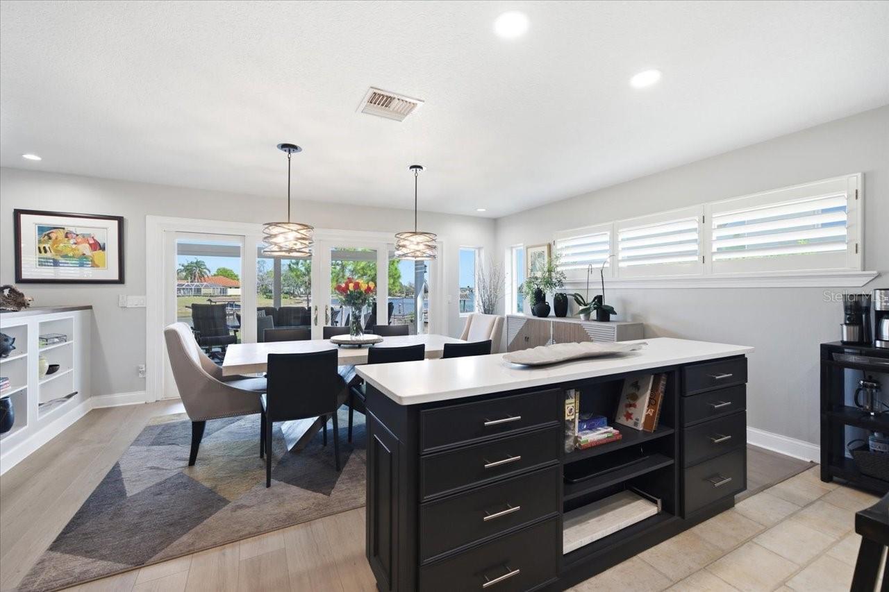 CARROLLWOOD SUB UNIT 1 - Residential