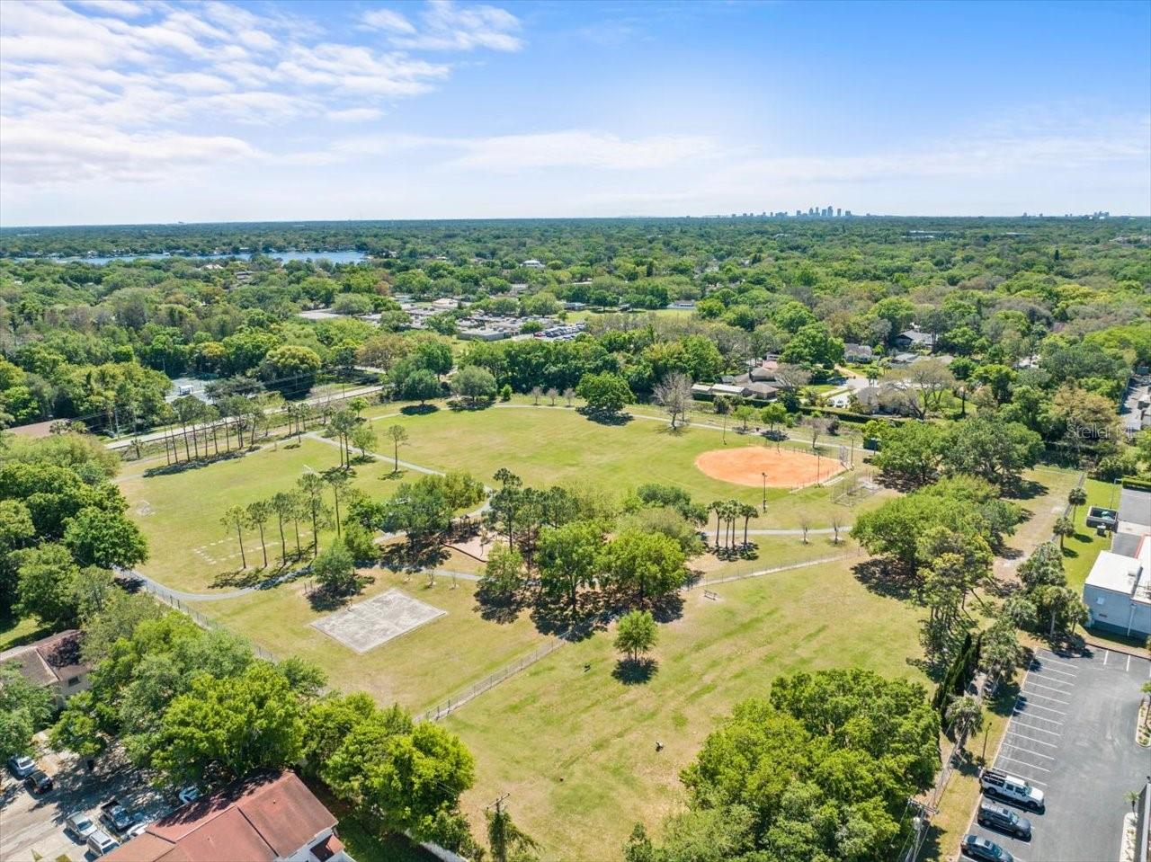 CARROLLWOOD SUB UNIT 1 - Residential