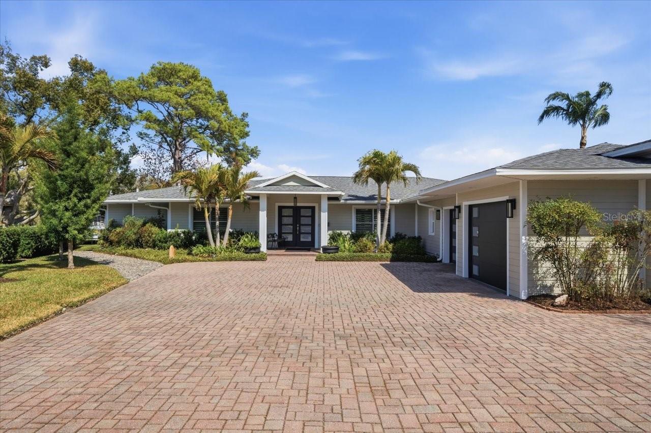 CARROLLWOOD SUB UNIT 1 - Residential