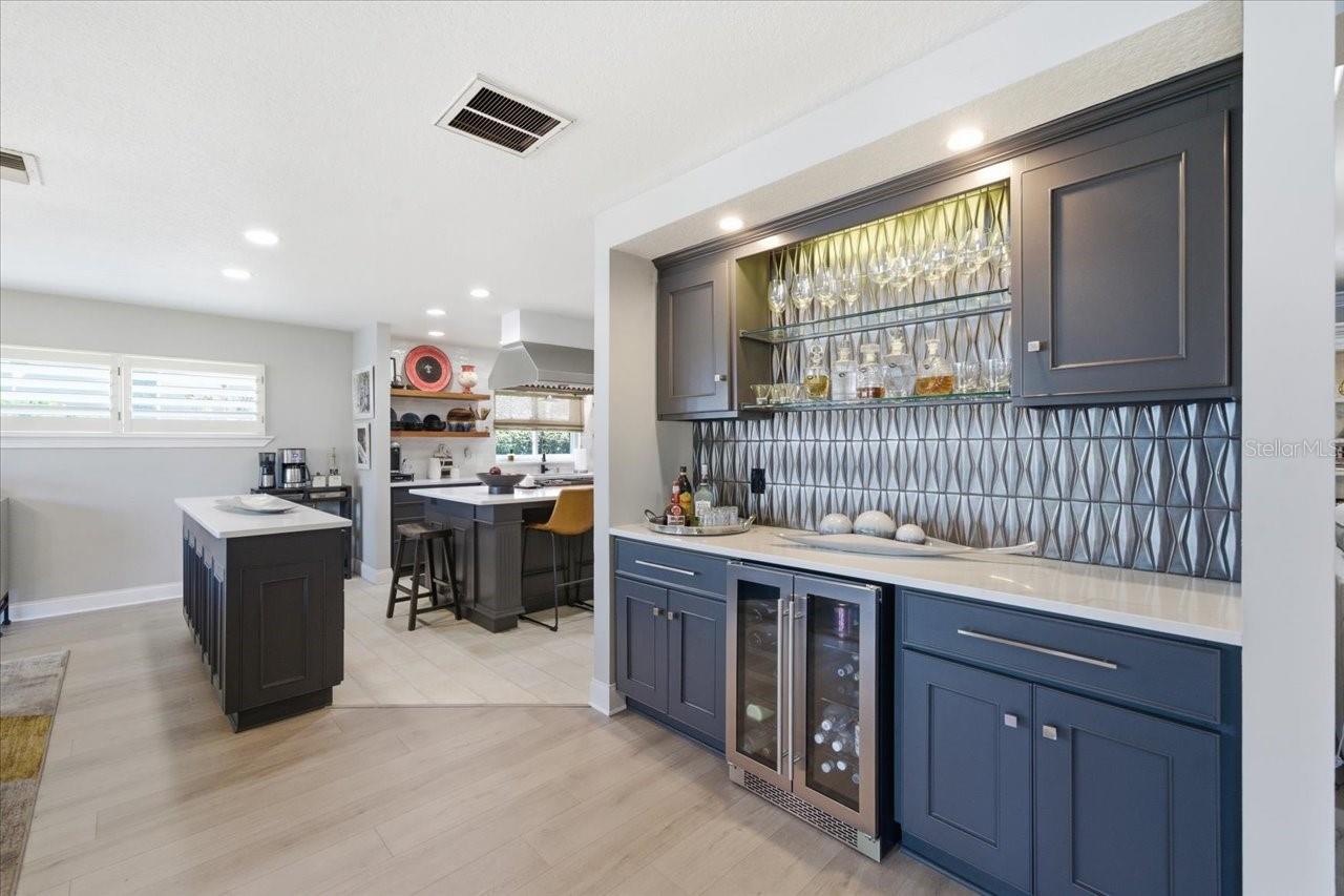 CARROLLWOOD SUB UNIT 1 - Residential