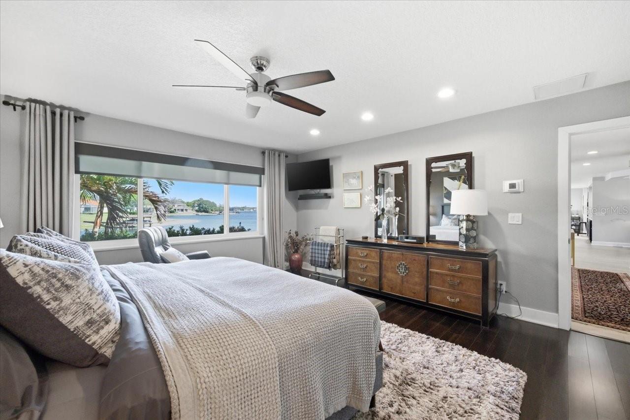 CARROLLWOOD SUB UNIT 1 - Residential