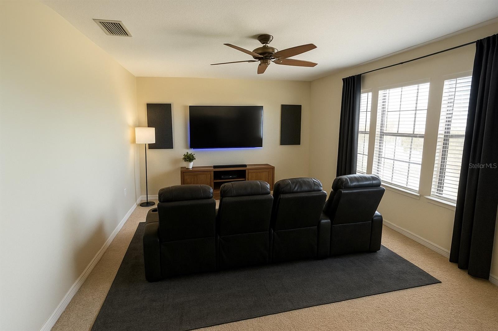 SHINGLE CREEK RESERVE AT THE OAKS PH 3 & 4 - Residential