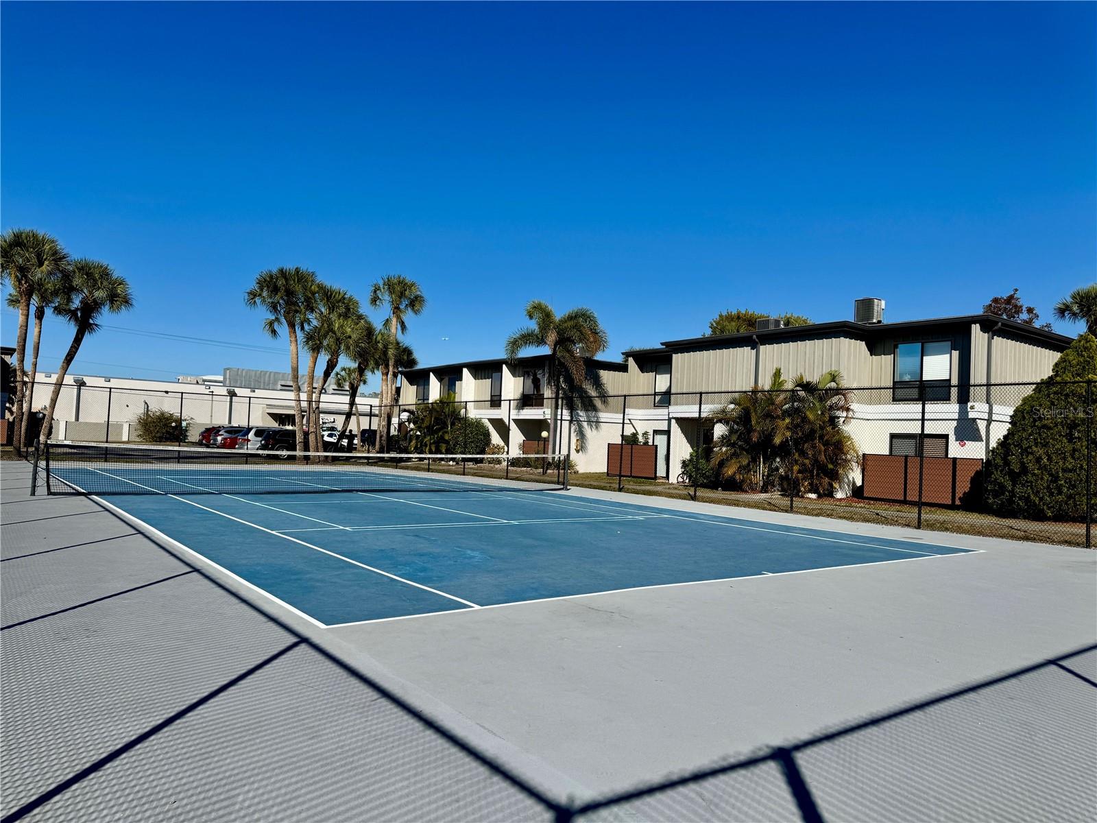 BENEVA RIDGE - Residential