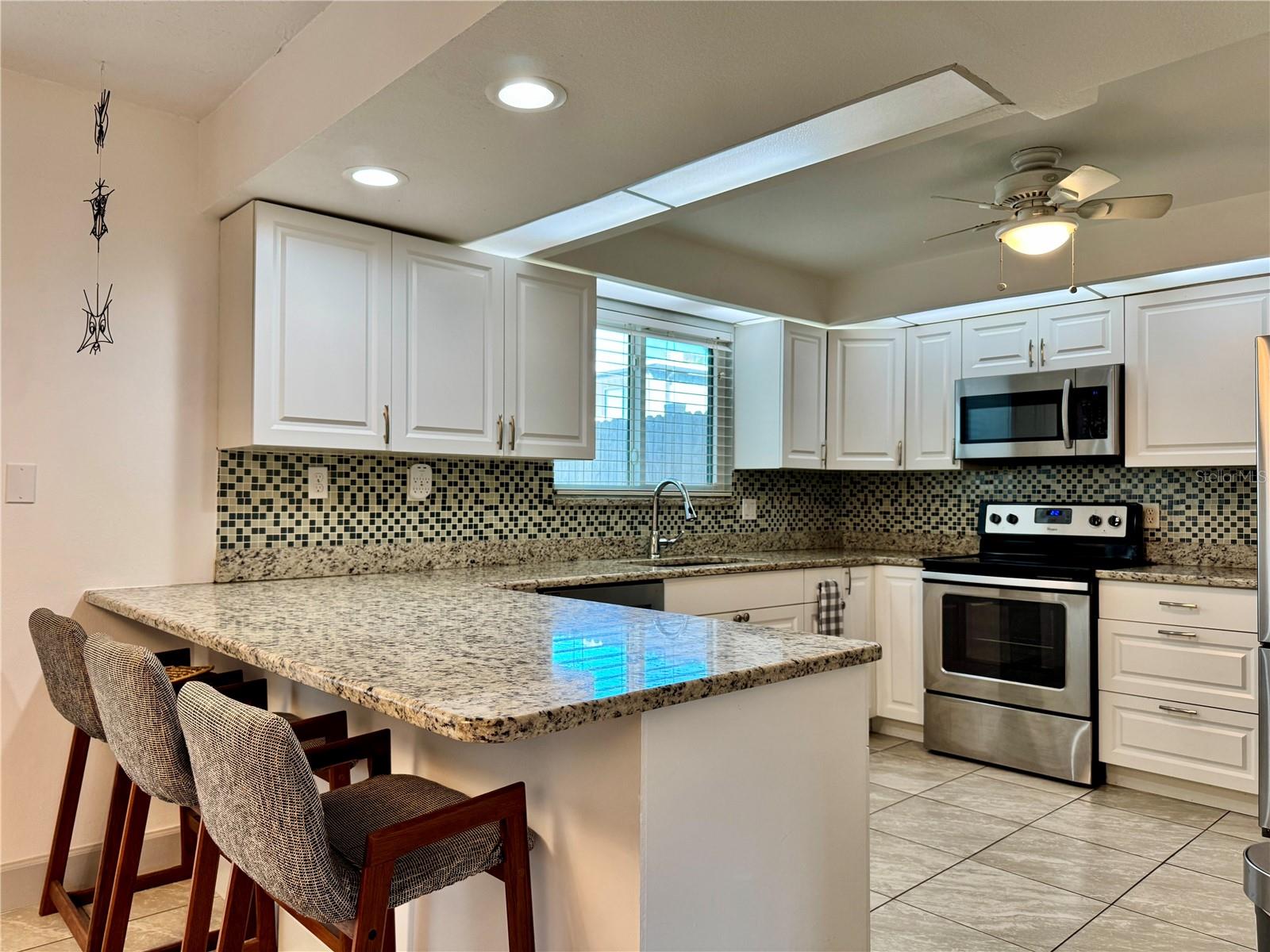 BENEVA RIDGE - Residential