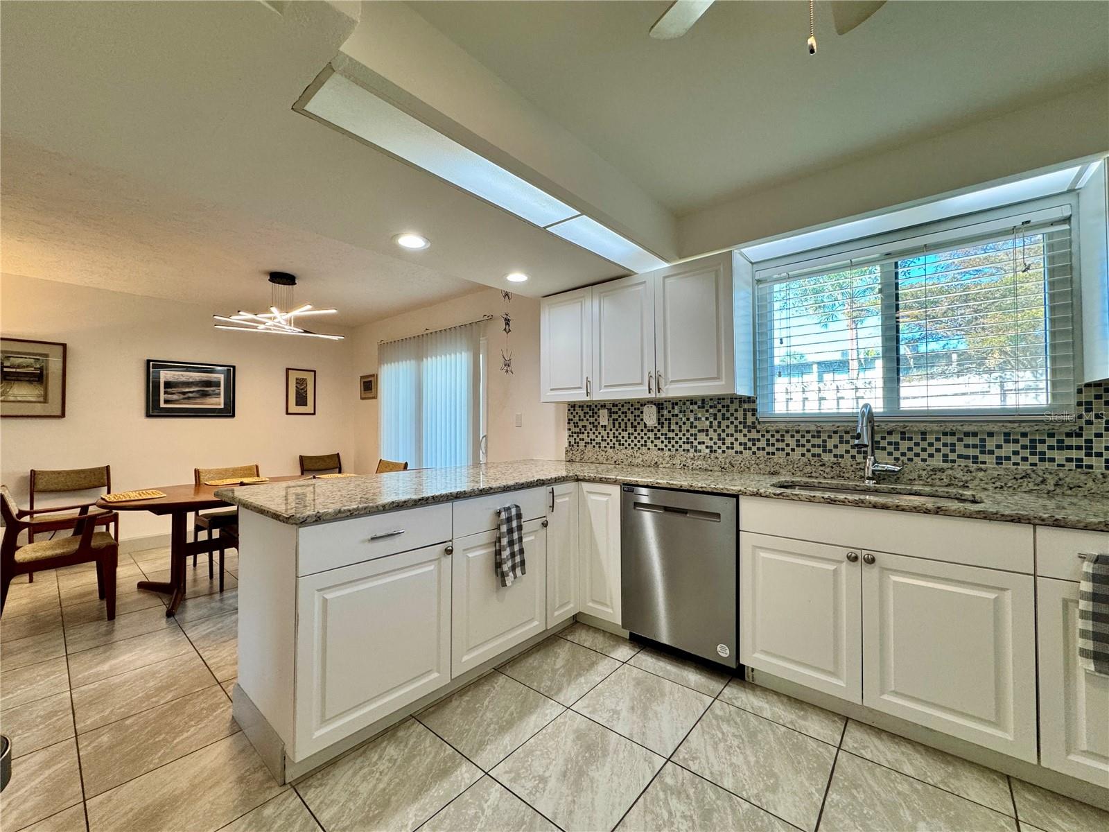 BENEVA RIDGE - Residential