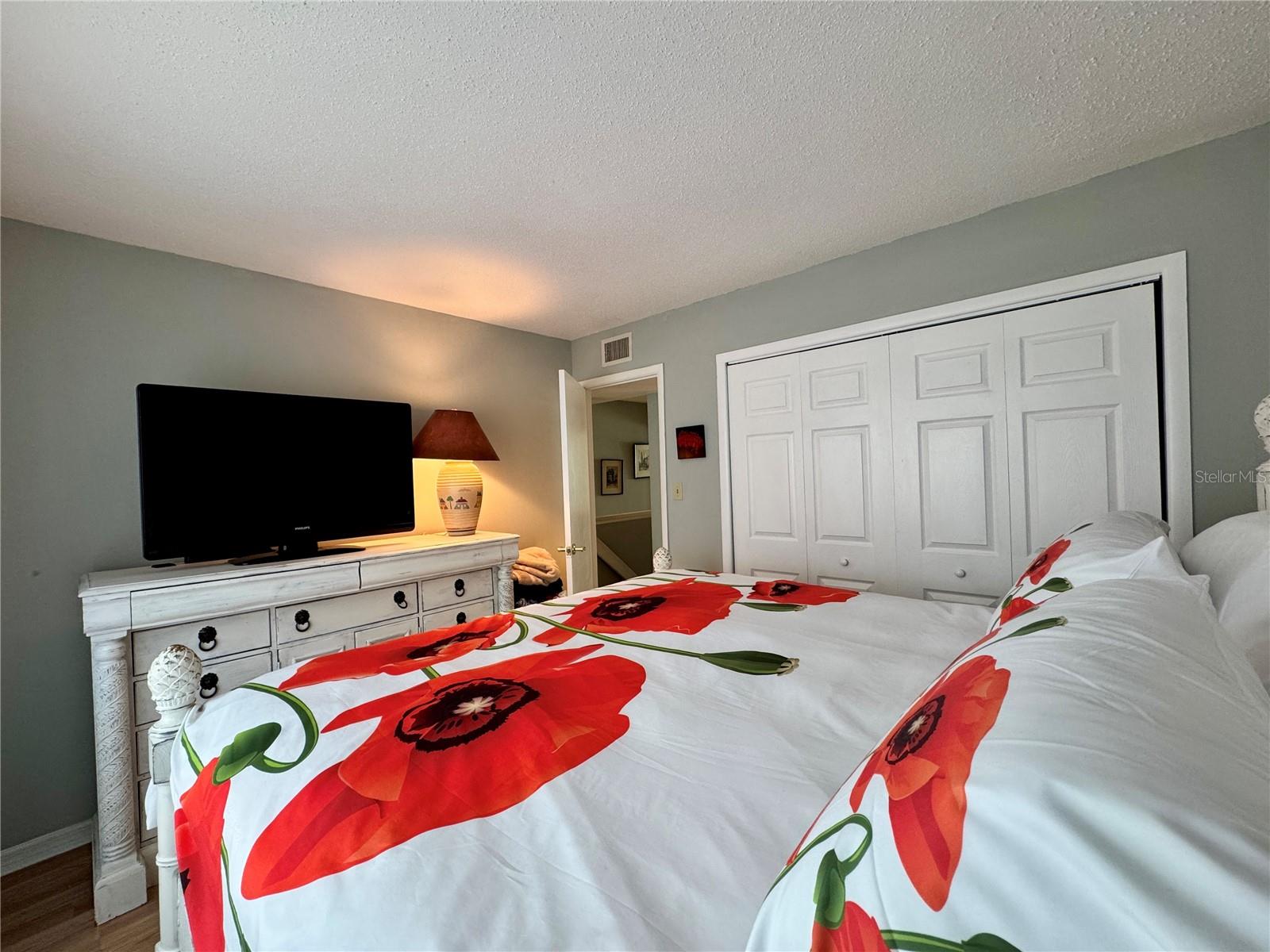 BENEVA RIDGE - Residential