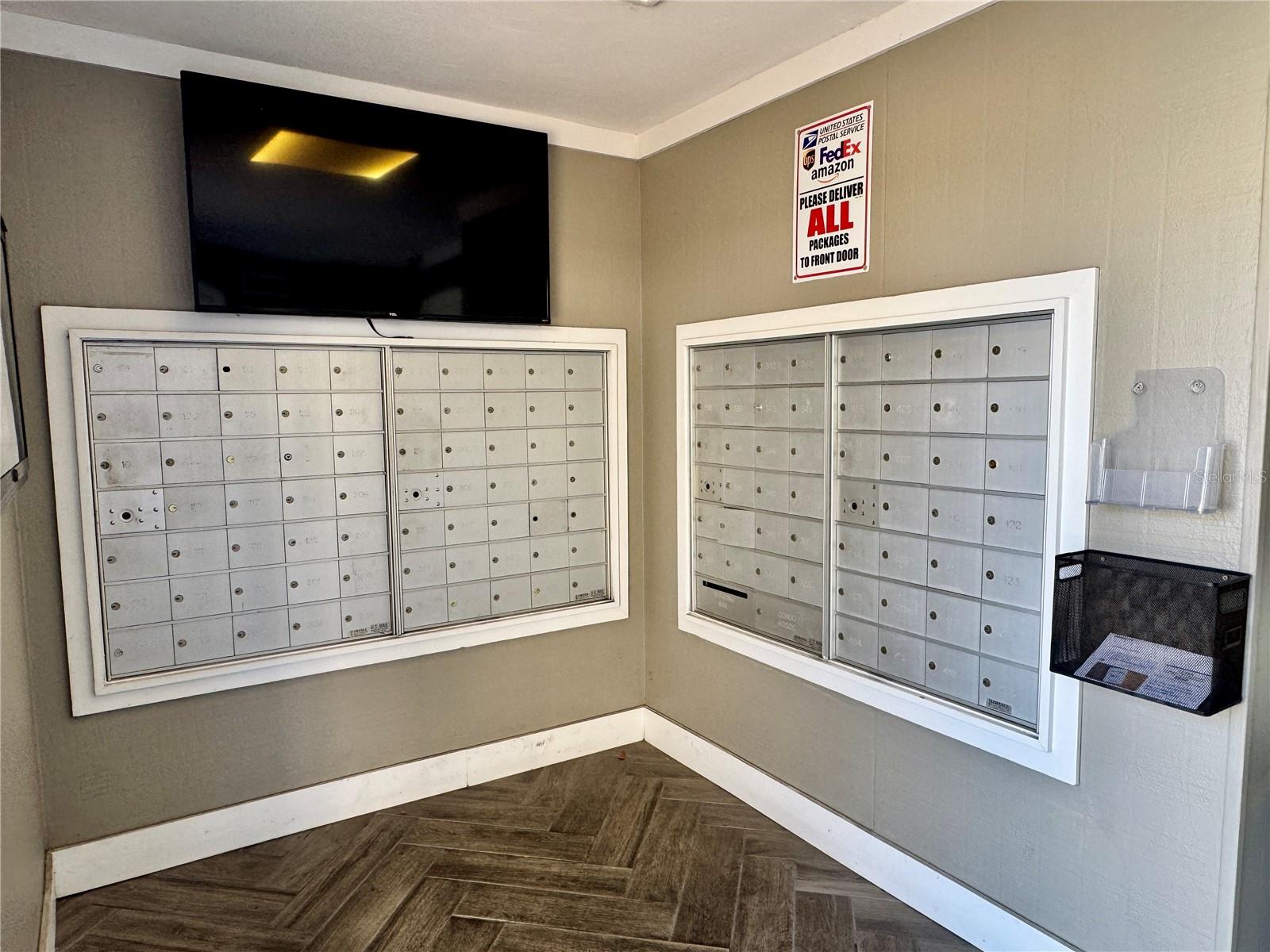 BENEVA RIDGE - Residential