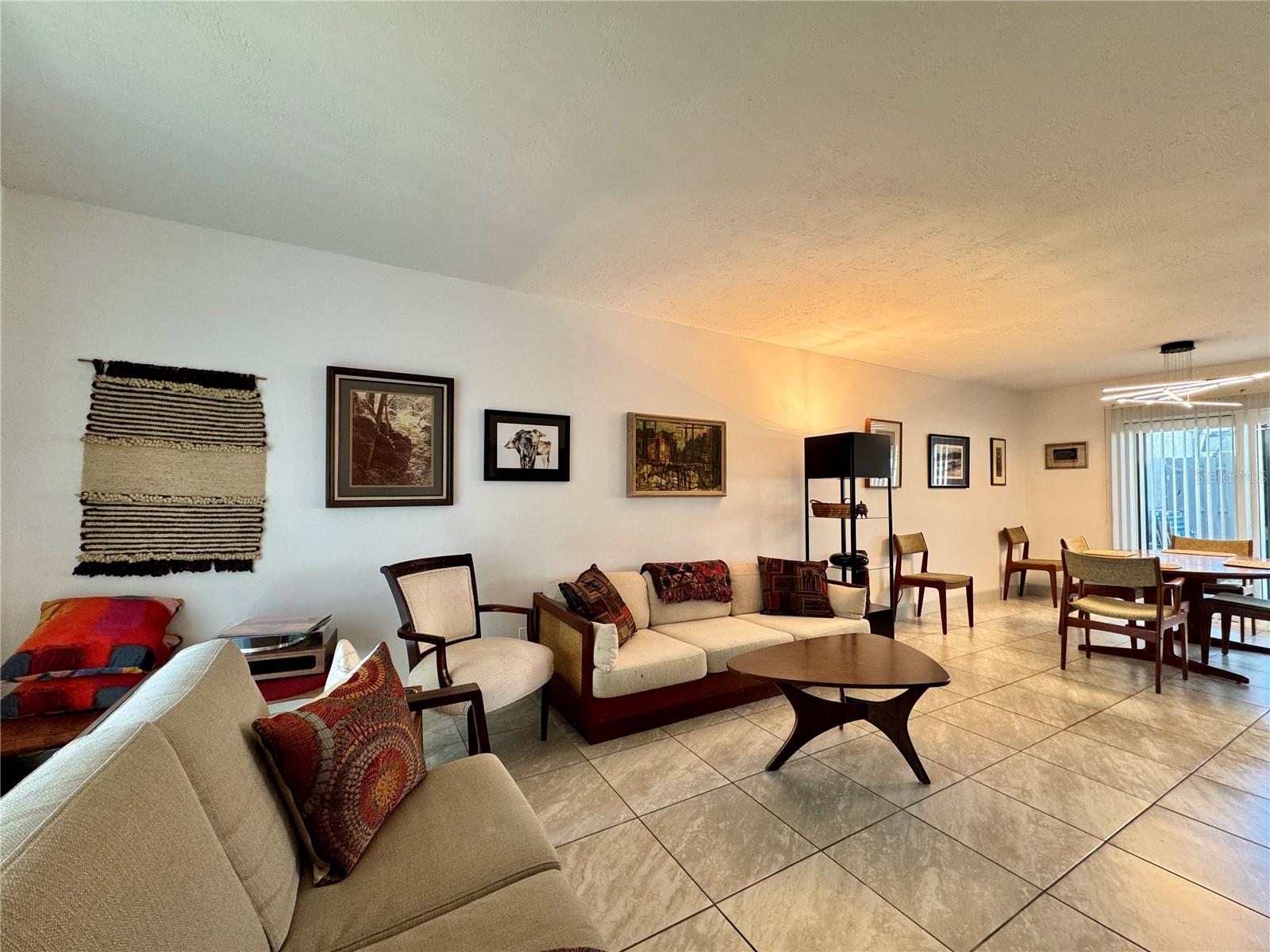 BENEVA RIDGE - Residential