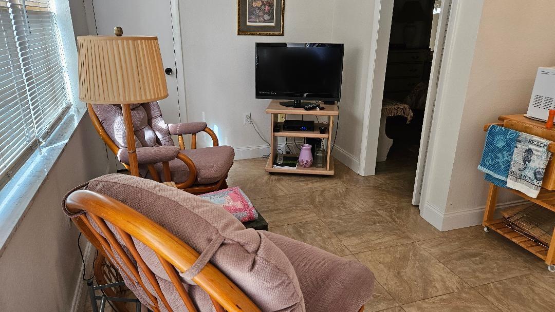 LONG BAYOU - Residential