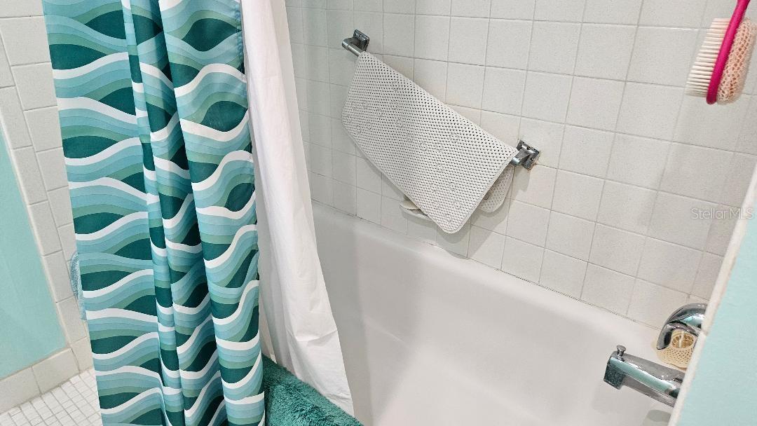 LONG BAYOU - Residential